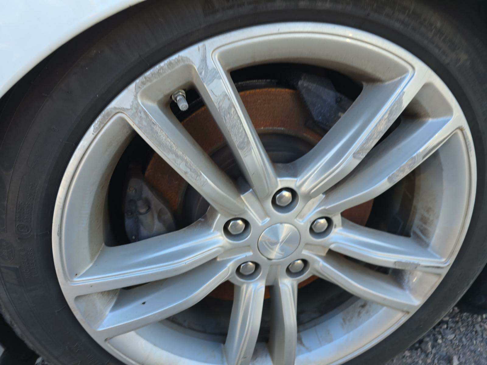 2015 Tesla Model S 85D AWD