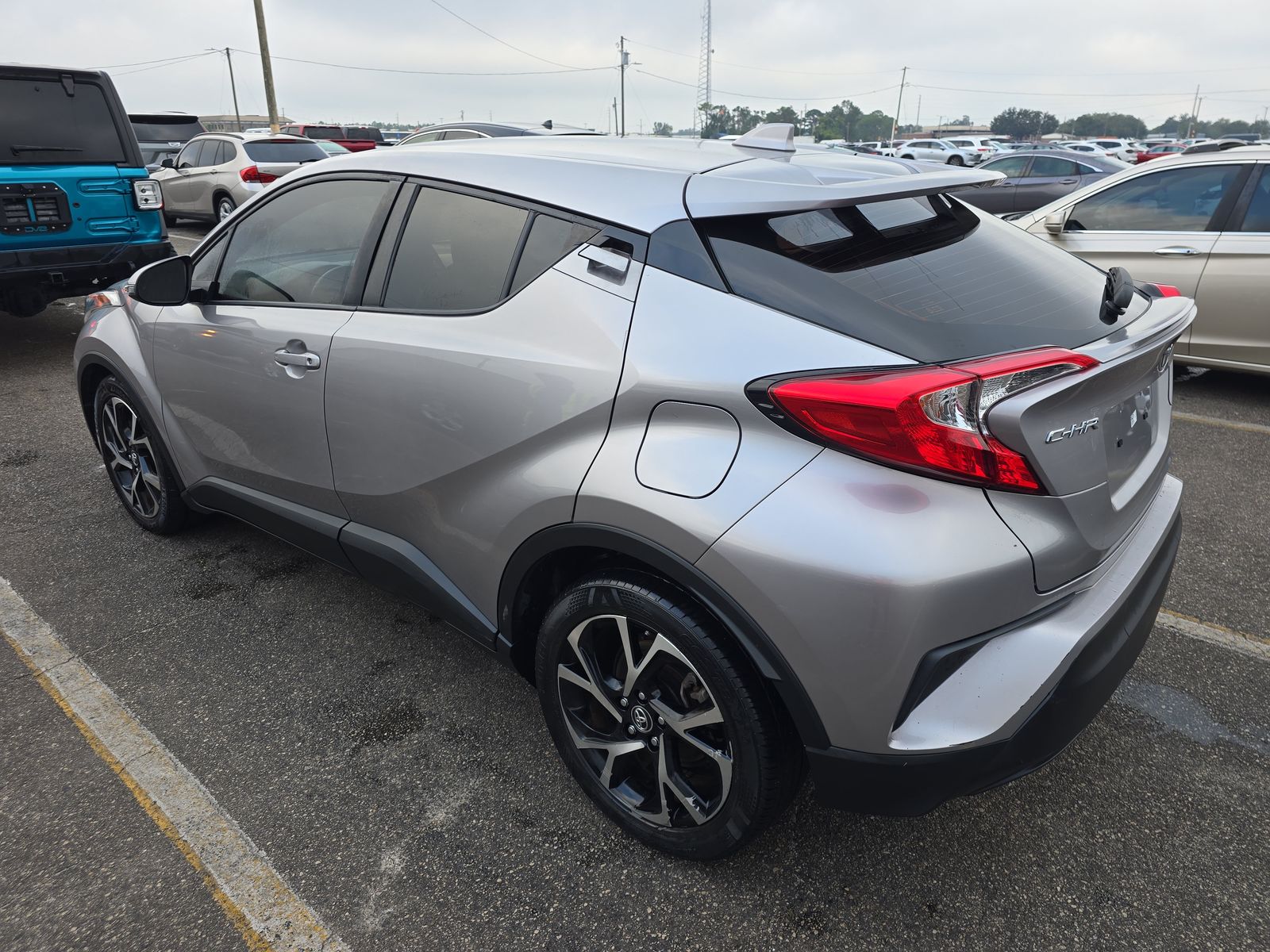 2019 Toyota C-HR XLE FWD