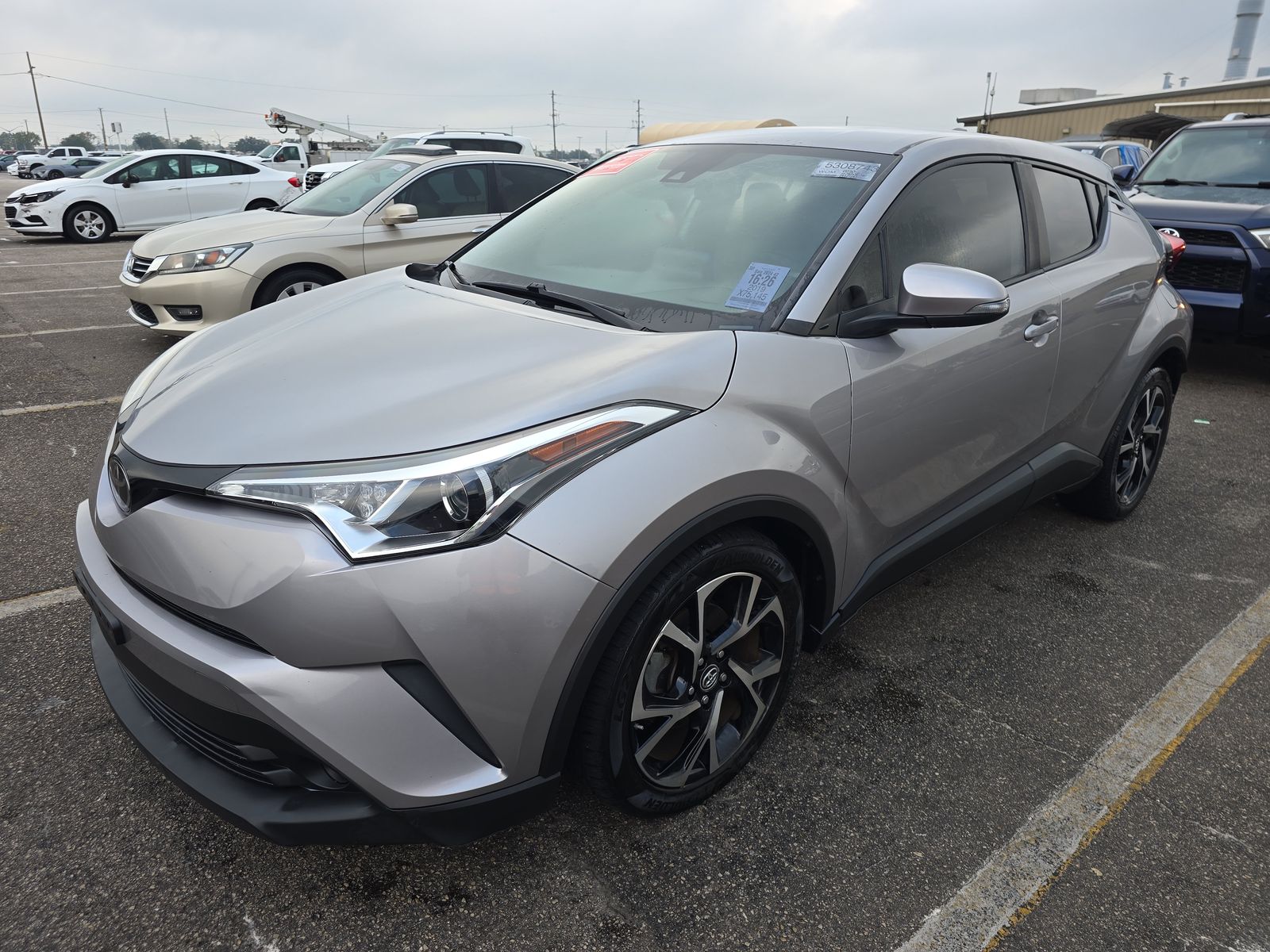 2019 Toyota C-HR XLE FWD