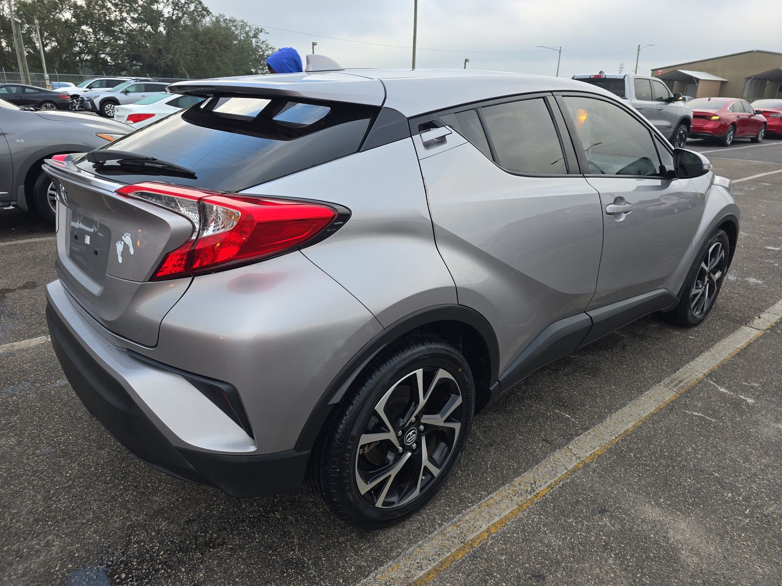 2019 Toyota C-HR XLE FWD