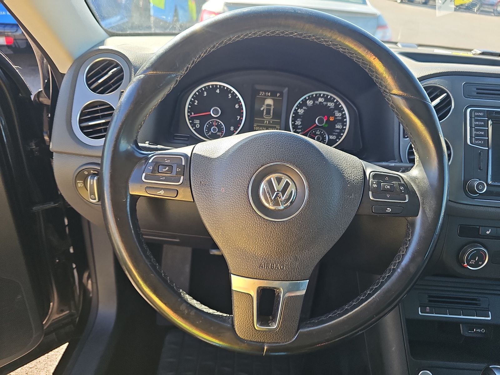 2016 Volkswagen Tiguan 2.0T SE FWD