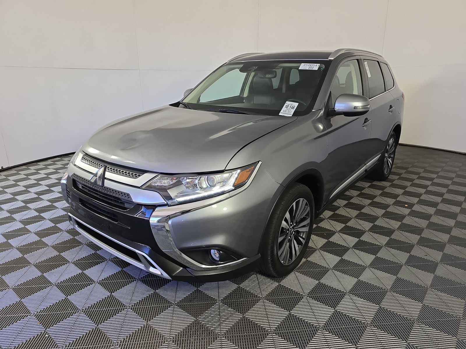 2020 Mitsubishi Outlander SEL FWD