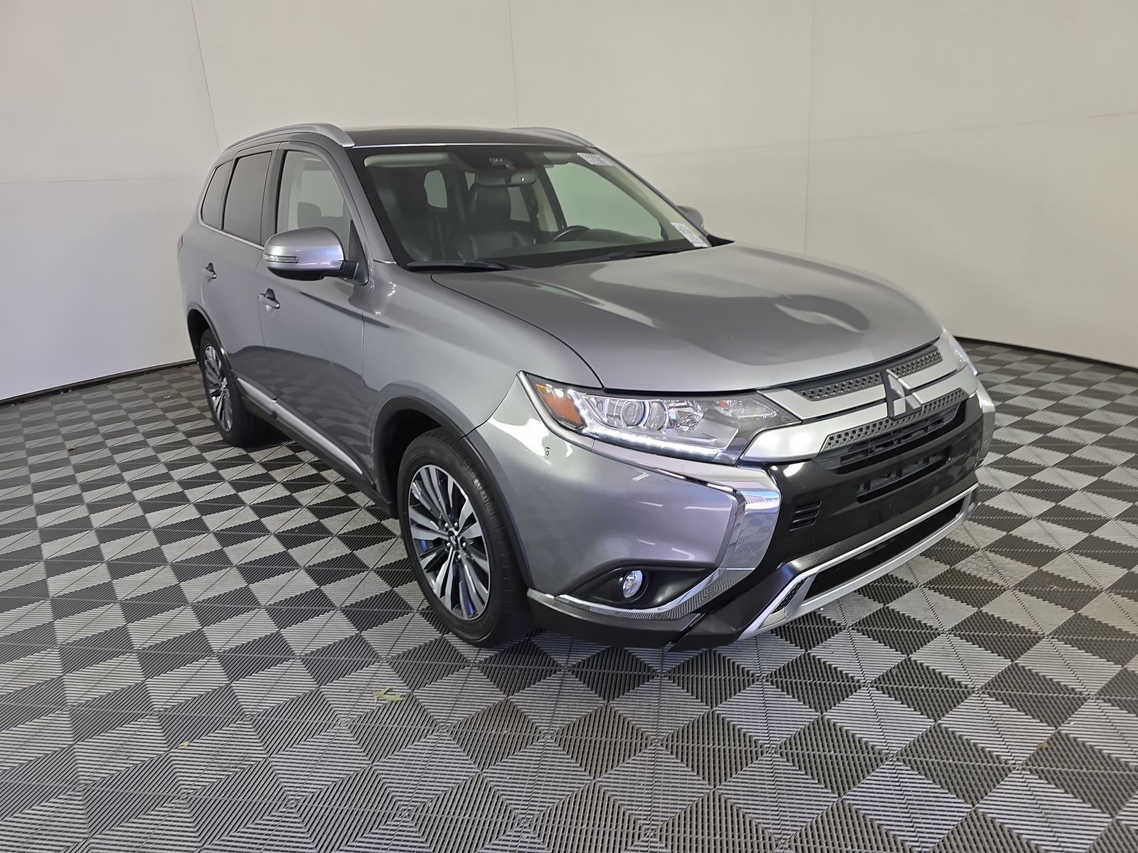 2020 Mitsubishi Outlander SEL FWD