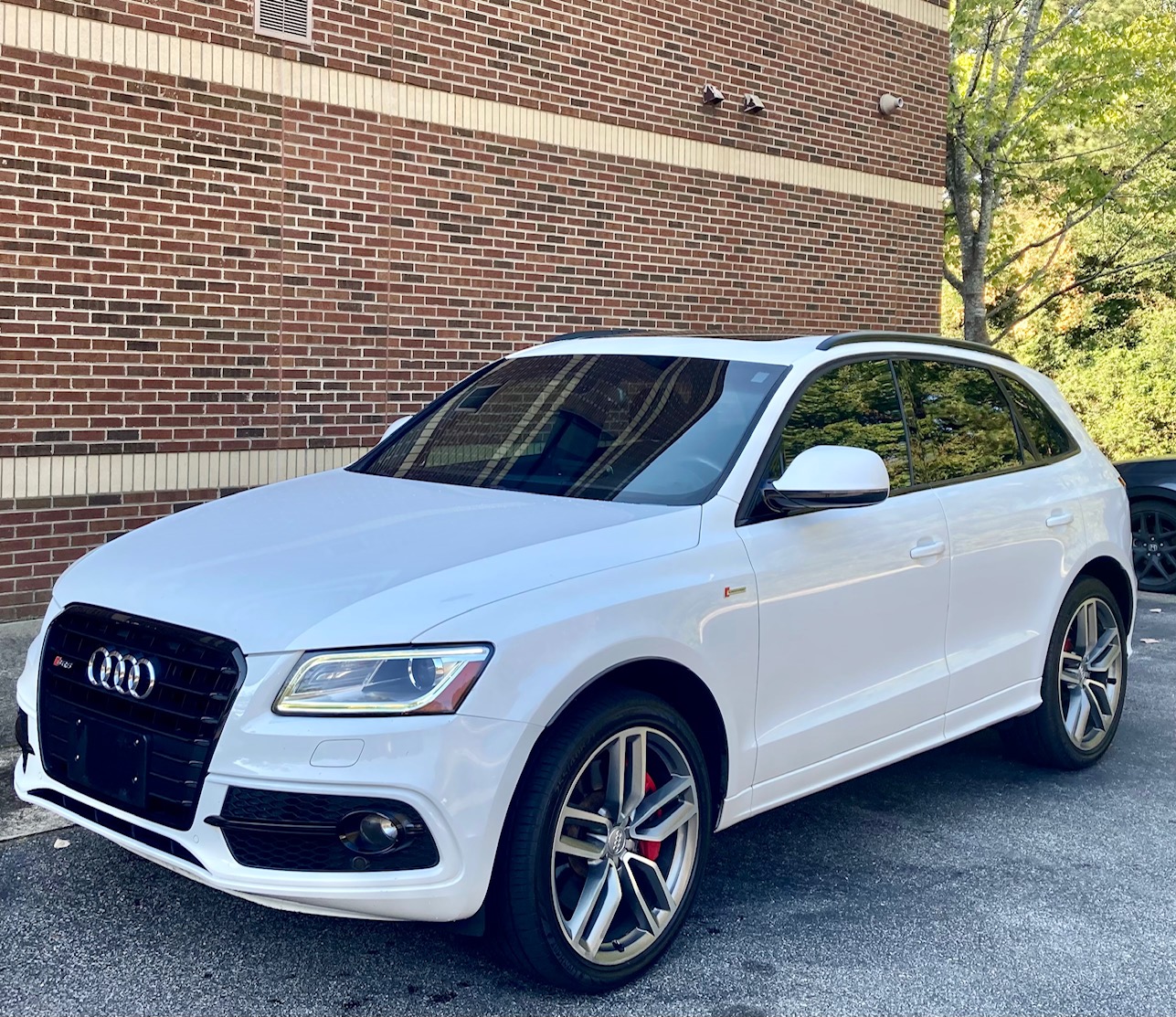 2016 Audi SQ5 Premium Plus