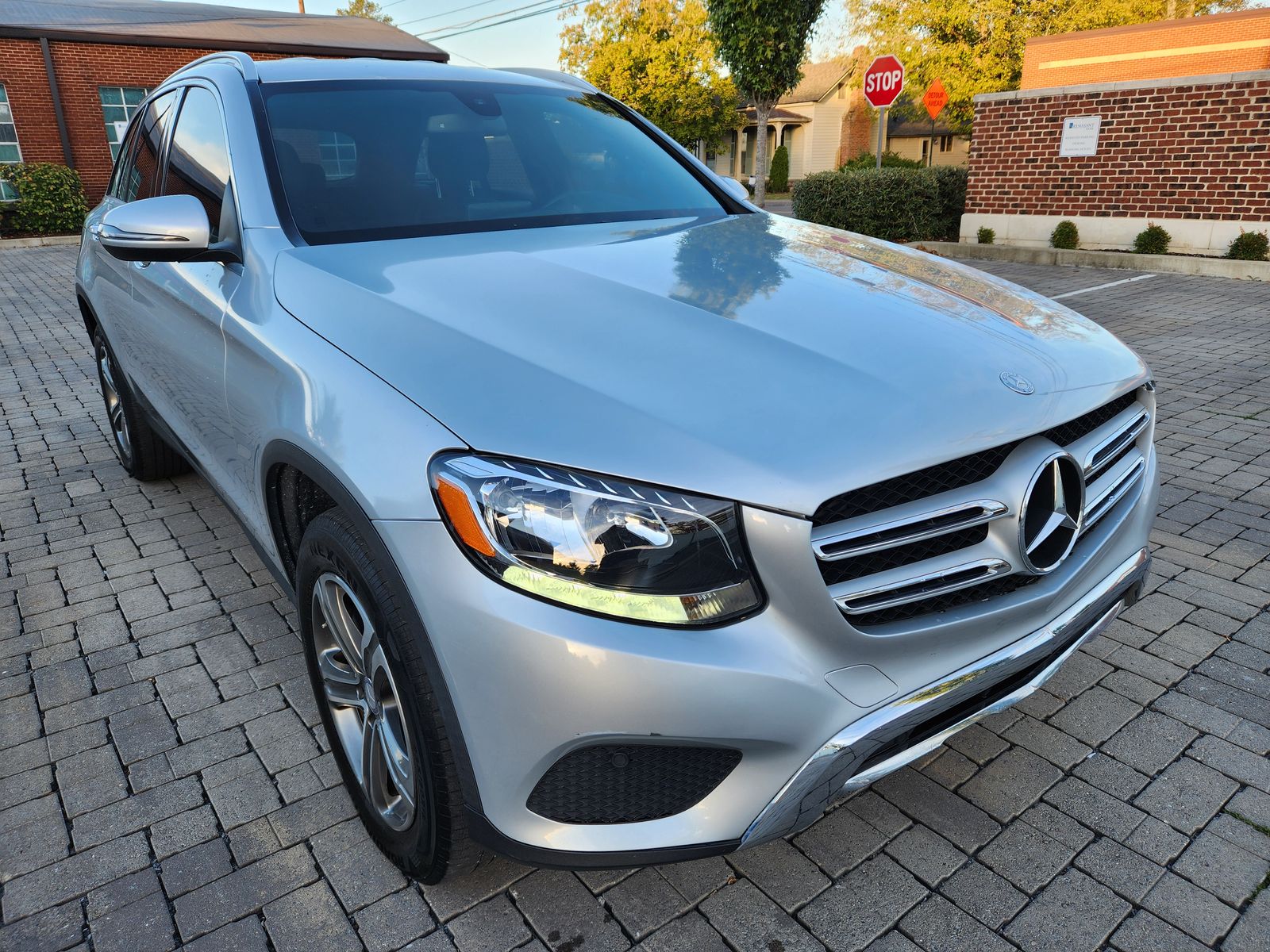 2016 Mercedes-Benz GLC 300
