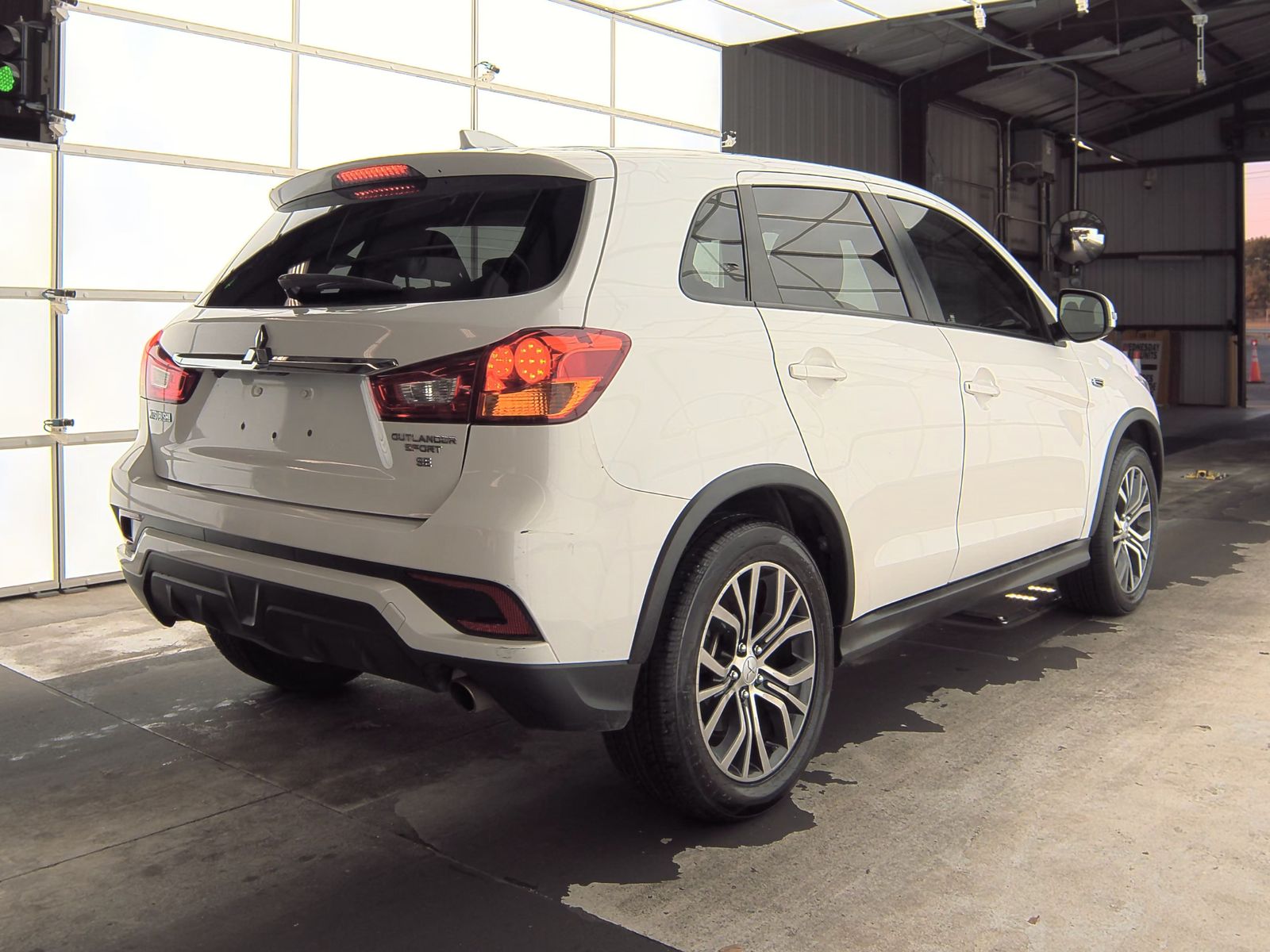 2019 Mitsubishi Outlander Sport SE FWD