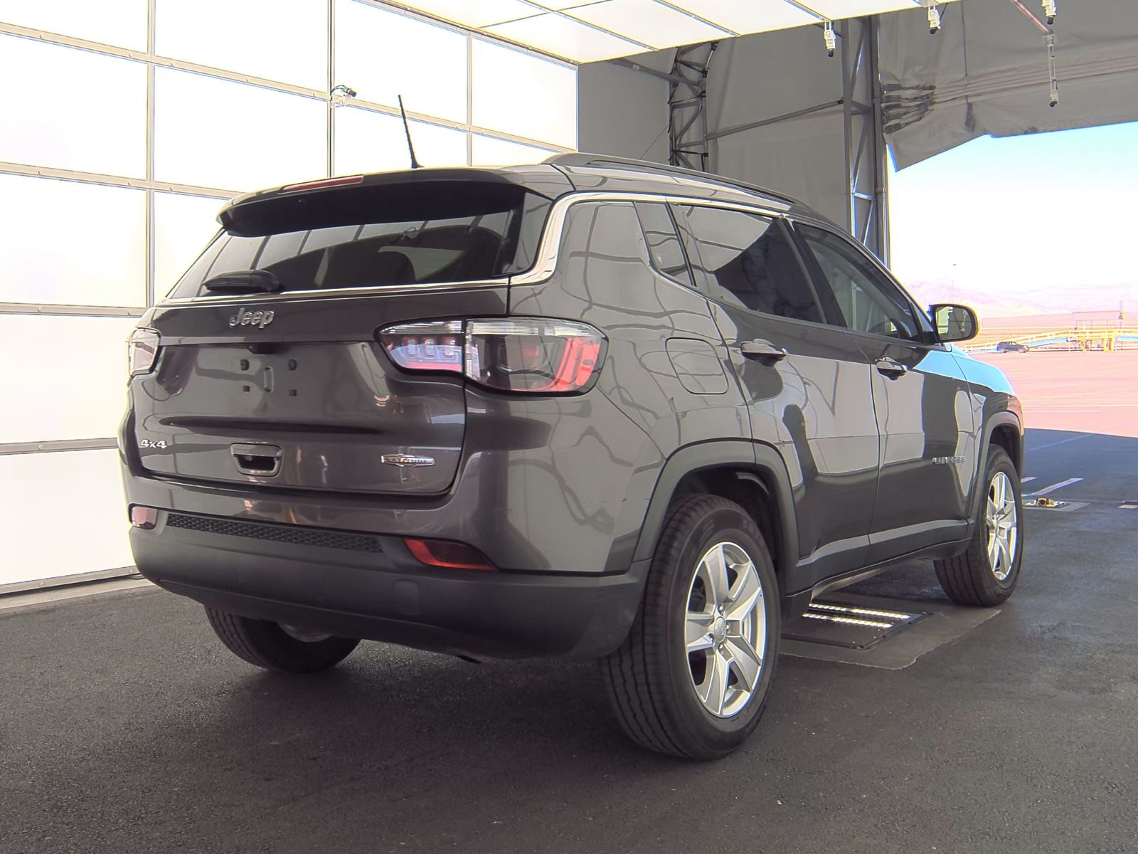 2022 Jeep Compass Latitude AWD