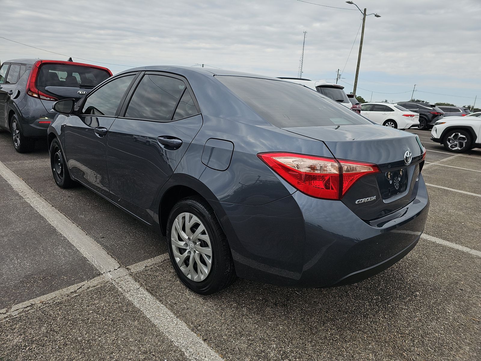 2019 Toyota Corolla LE FWD