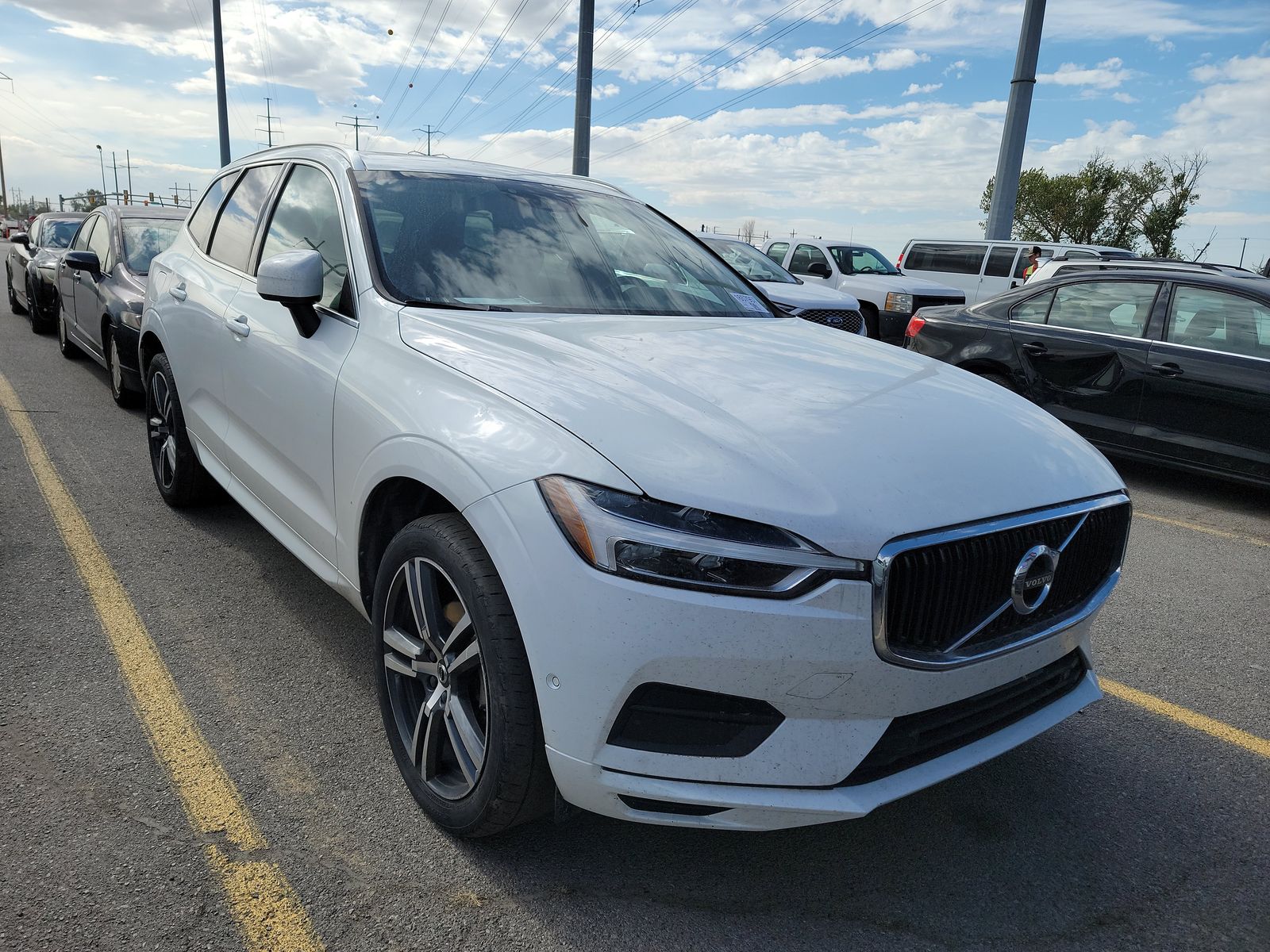 2019 Volvo XC60 T5 Momentum AWD