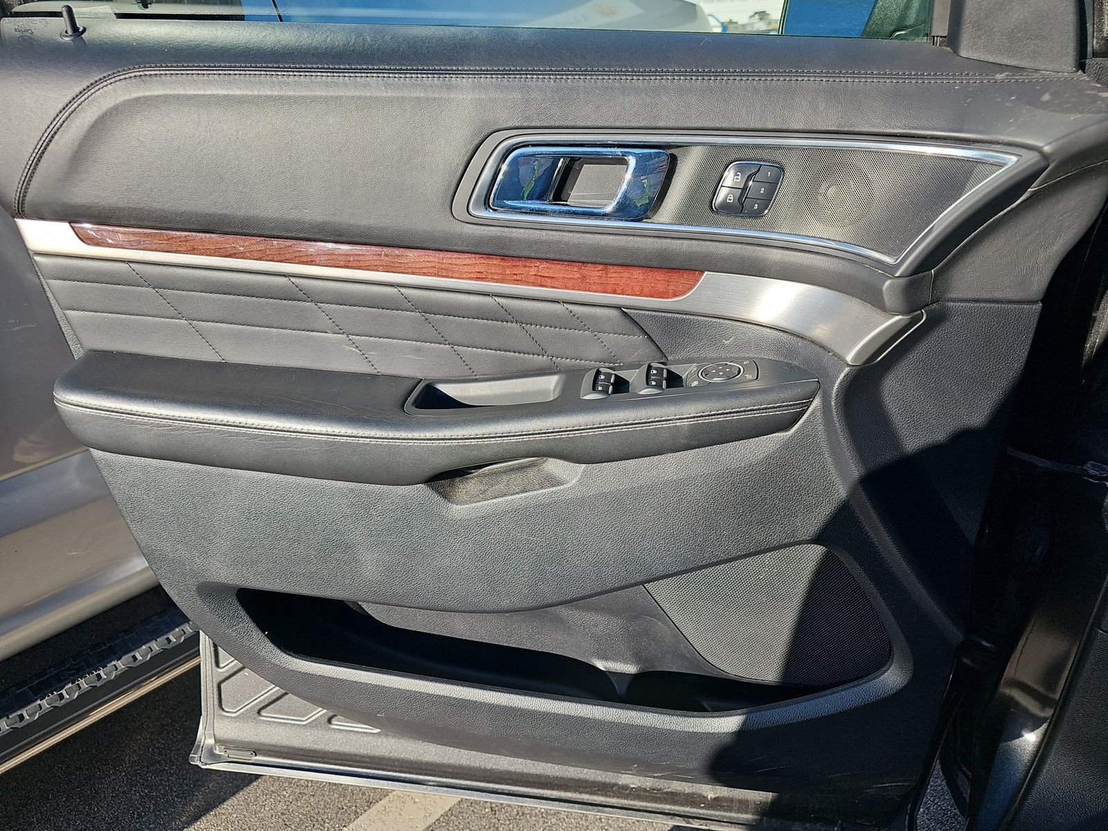 2018 Ford Explorer Platinum AWD