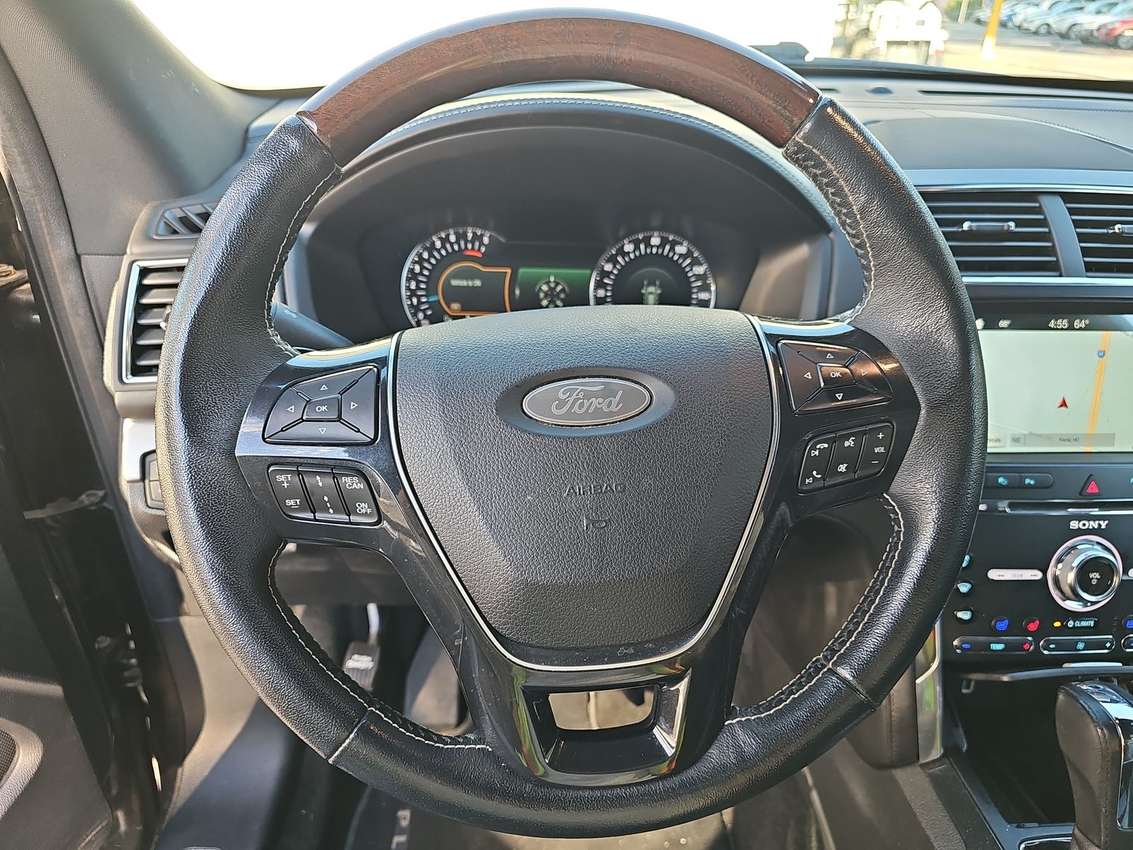 2018 Ford Explorer Platinum AWD