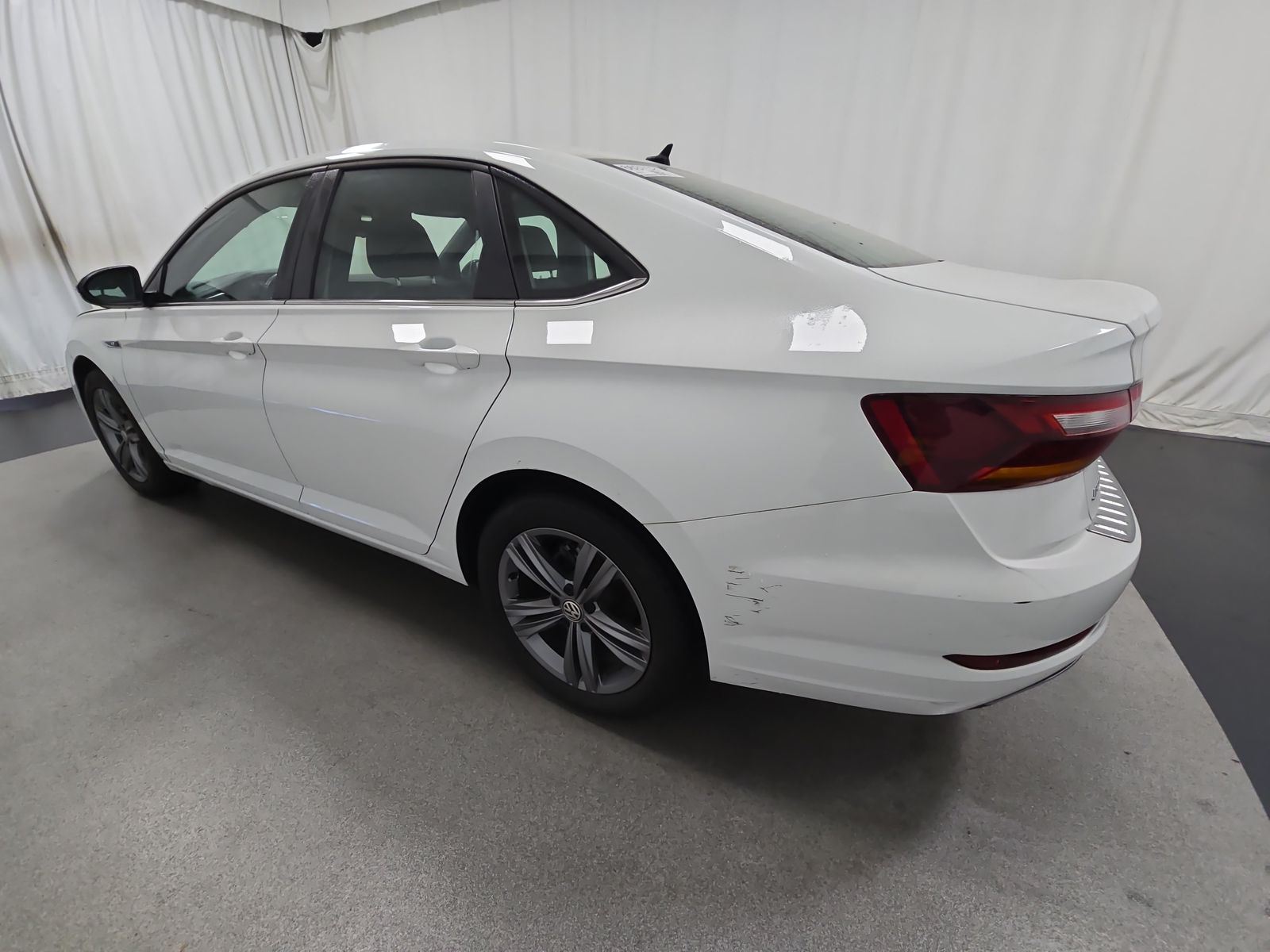 2019 Volkswagen Jetta 1.4T R-Line FWD