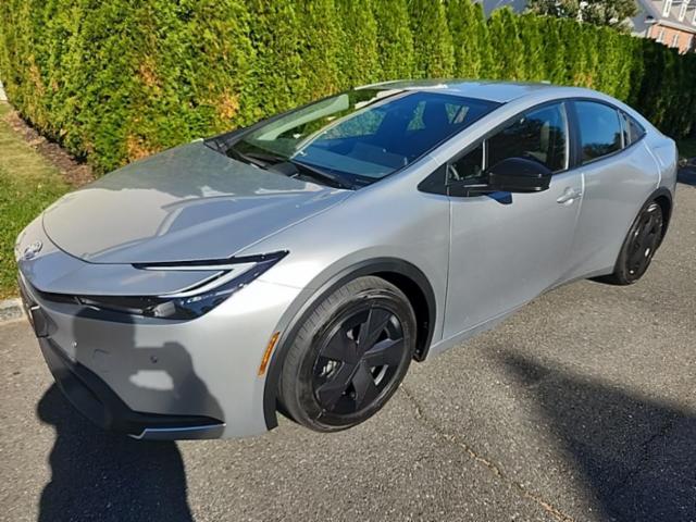 2023 Toyota Prius LE