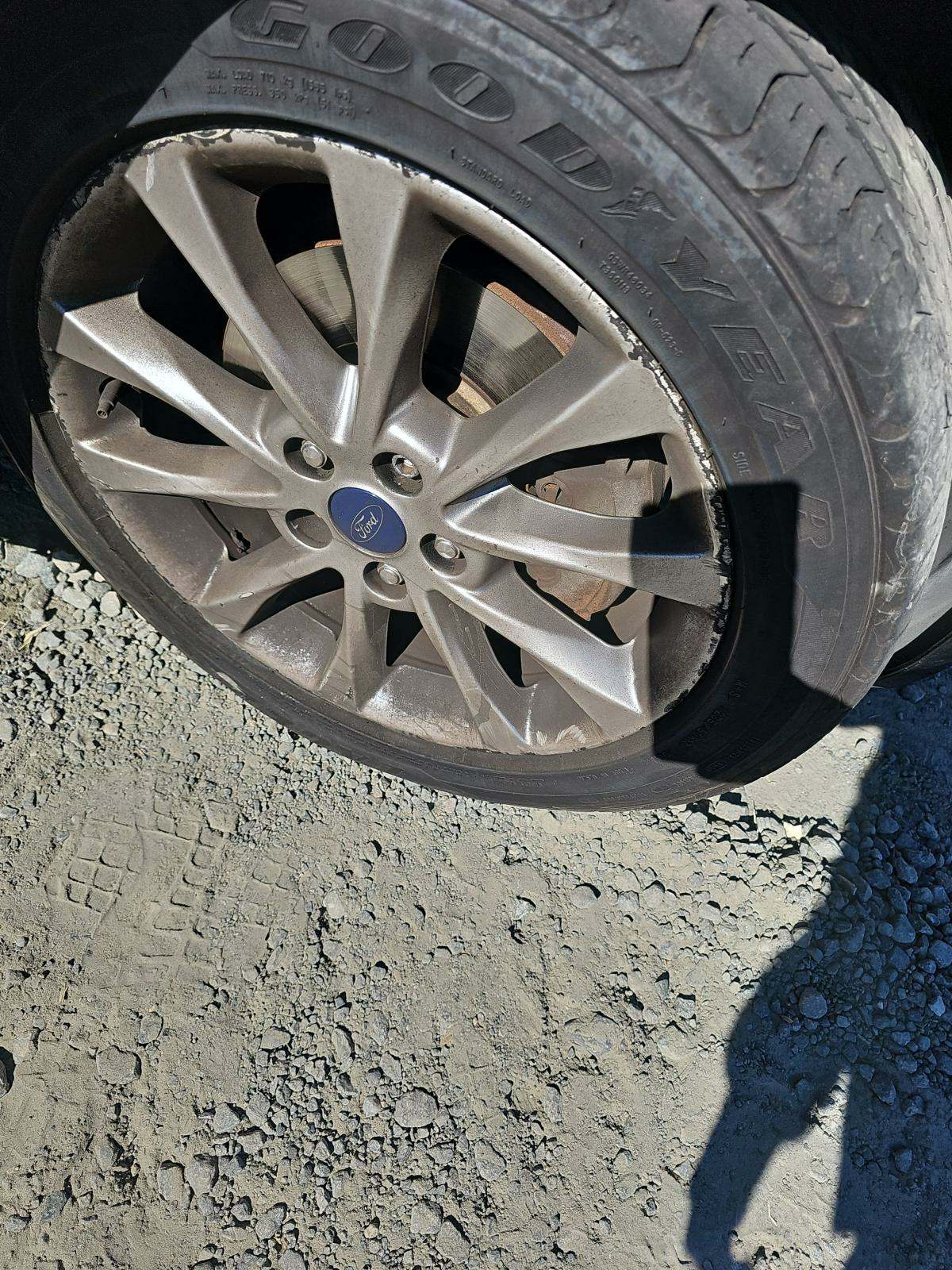 2017 Ford Fusion SE FWD