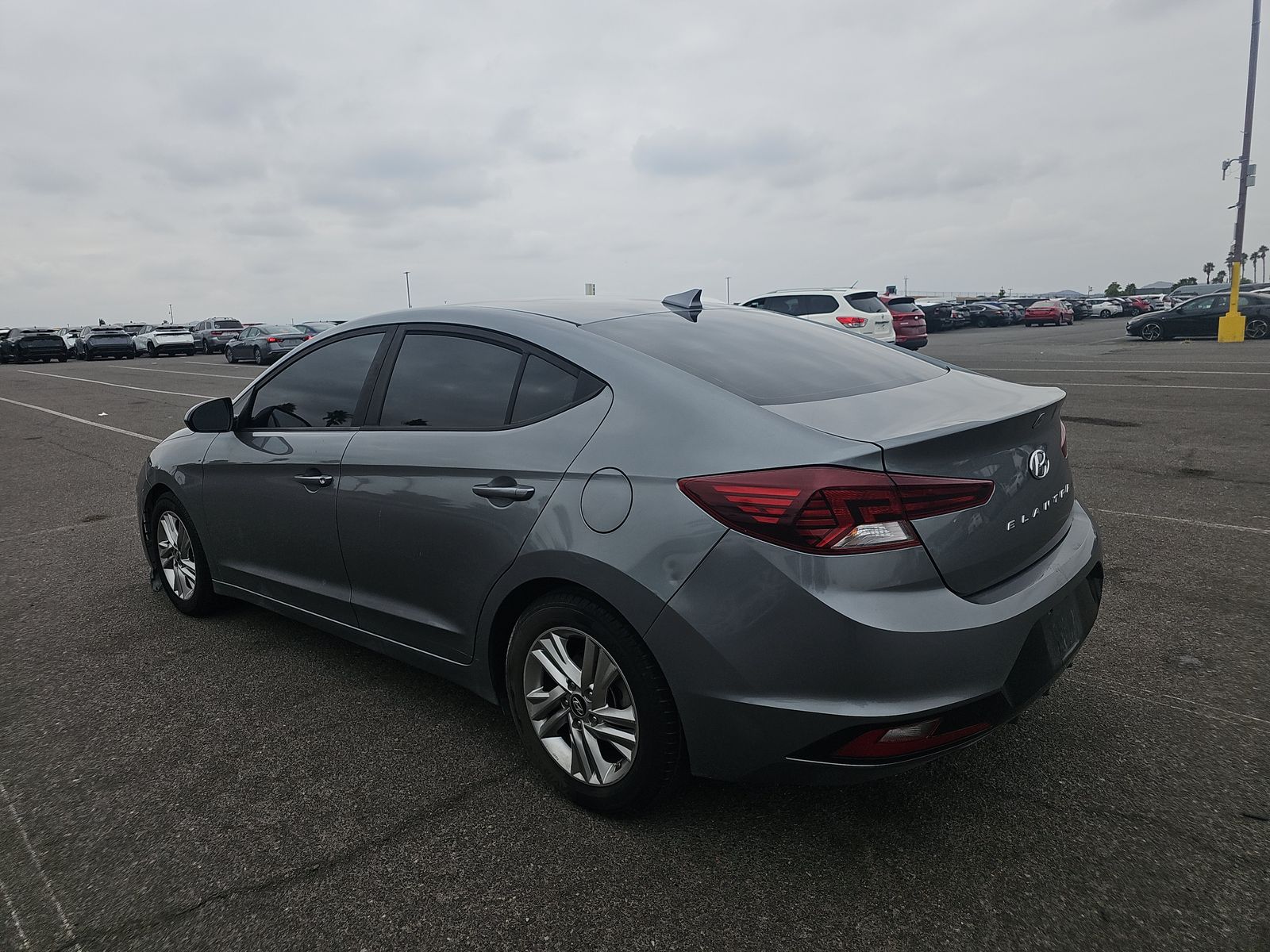 2019 Hyundai Elantra SEL FWD