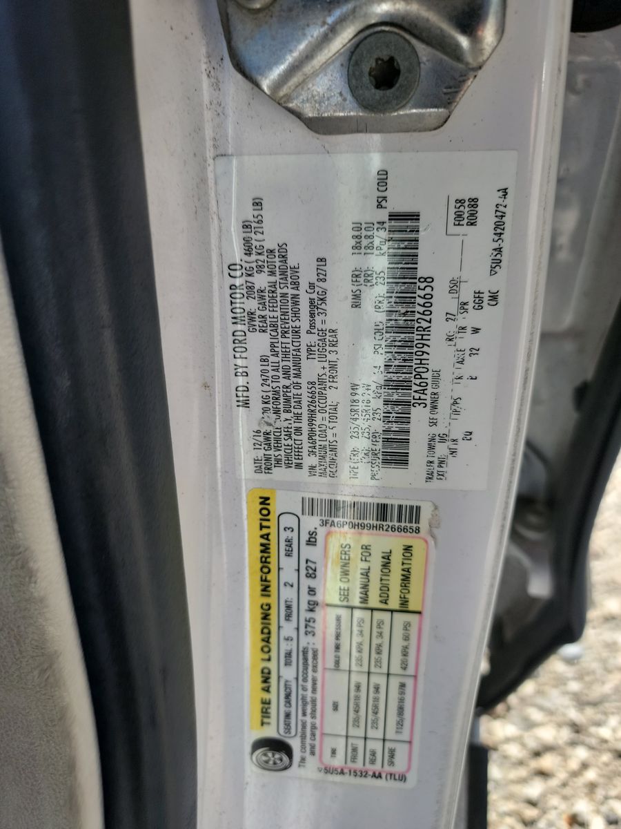 2017 Ford Fusion SE FWD
