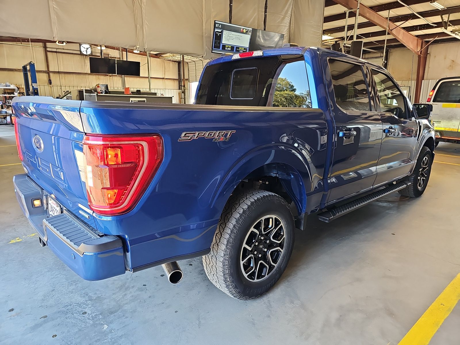 2022 Ford F-150 XLT AWD