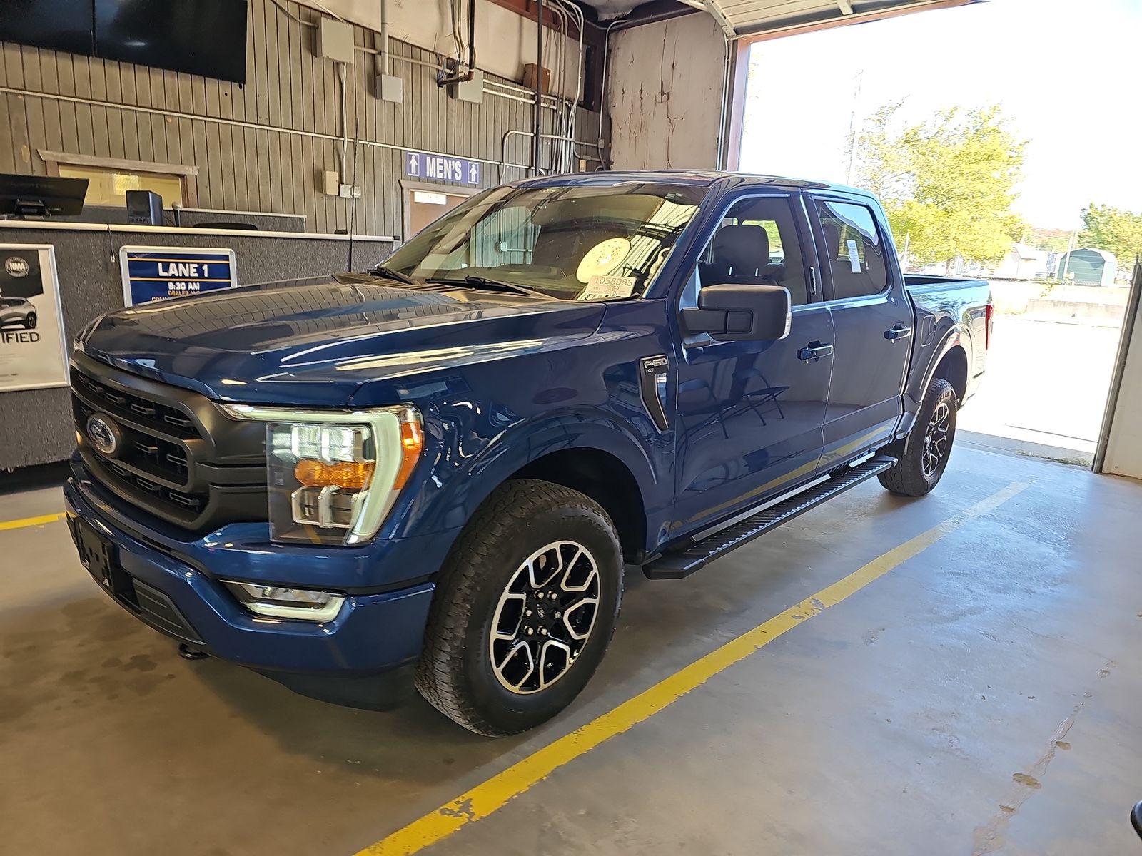 2022 Ford F-150 XLT AWD