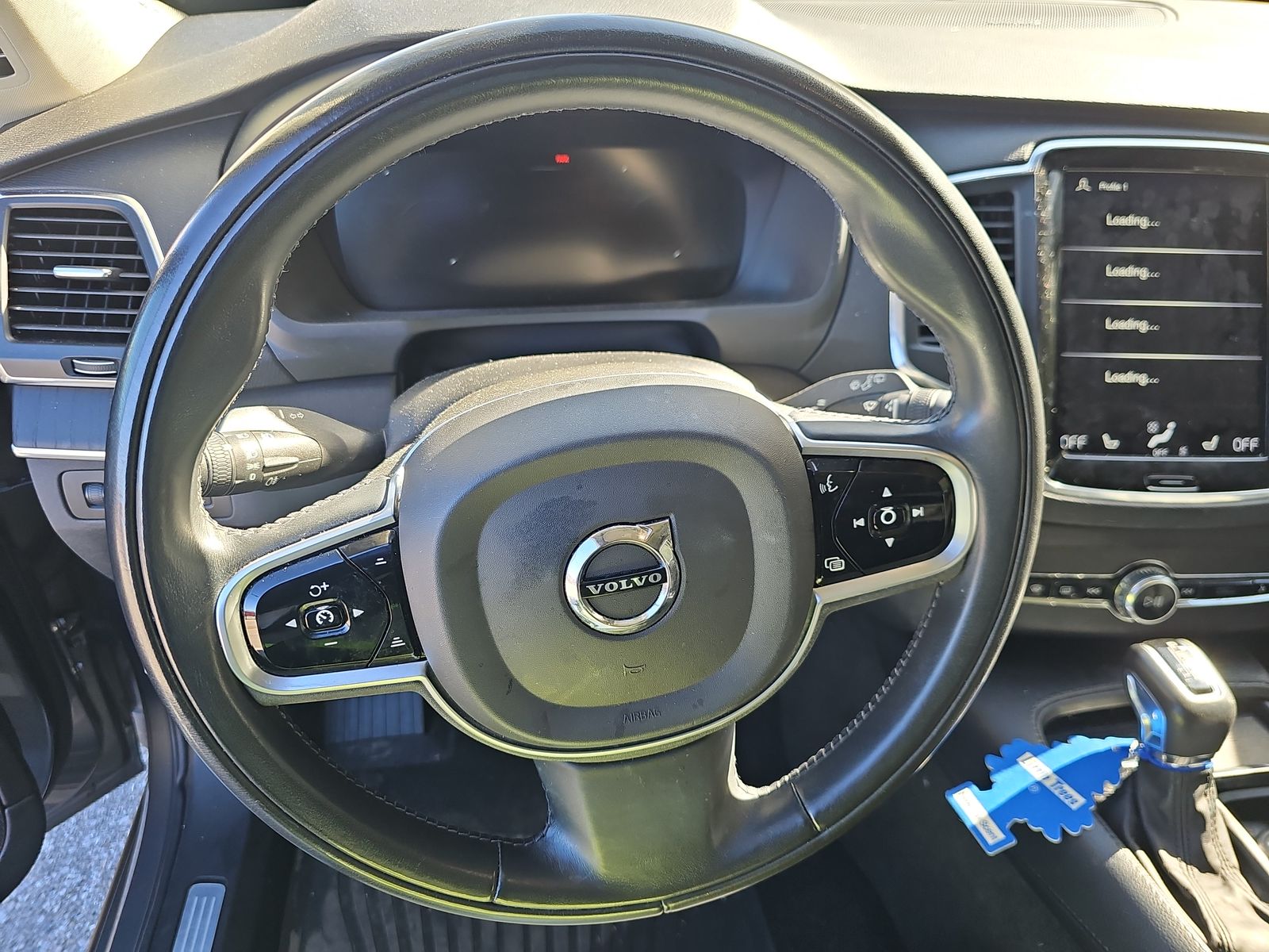2020 Volvo XC90 T5 Momentum AWD
