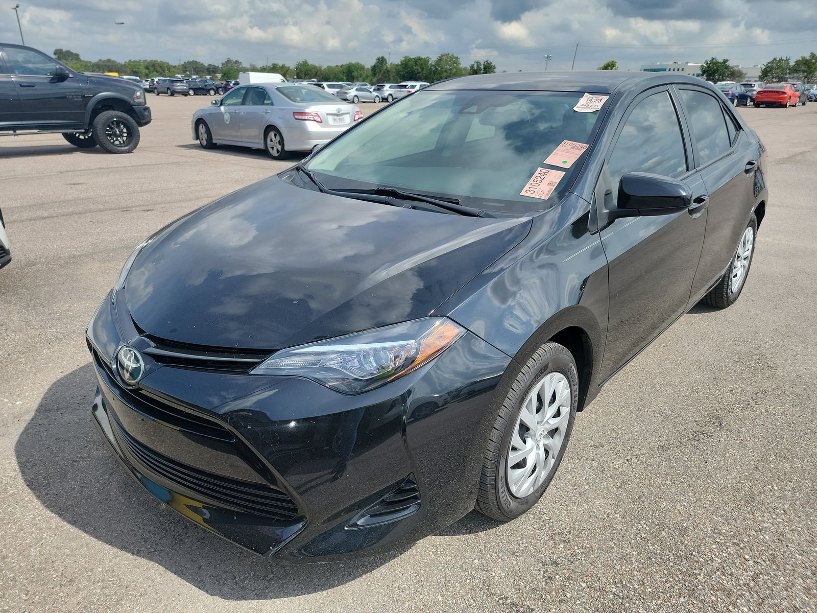 2017 Toyota Corolla LE Sedan