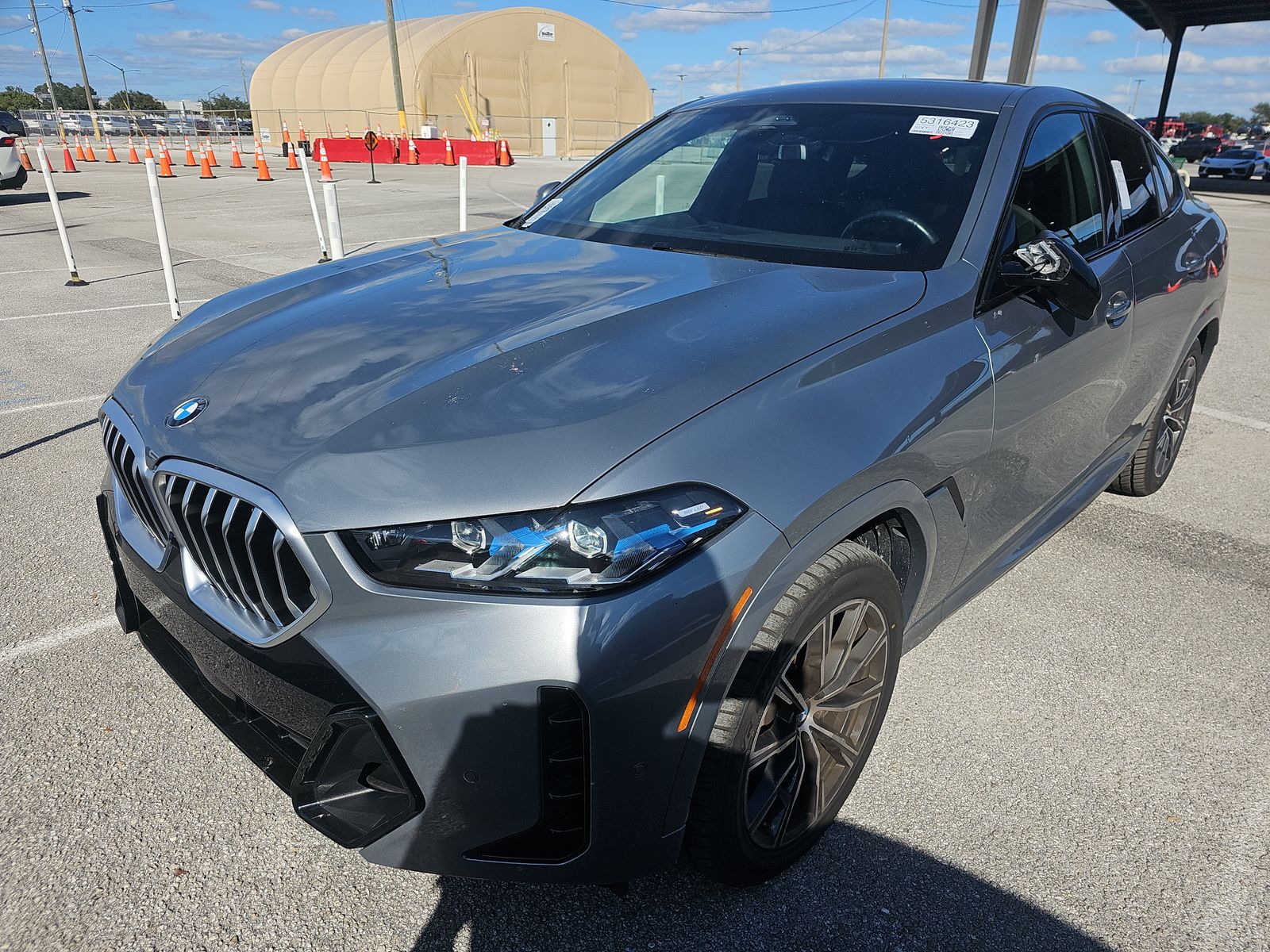 2024 BMW X6 Sports Activity Coupe xDrive40i