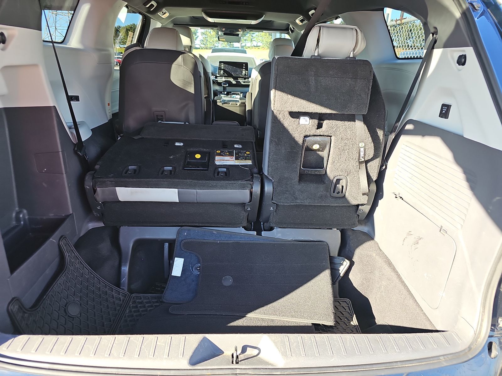 2021 Toyota Sienna XSE AWD