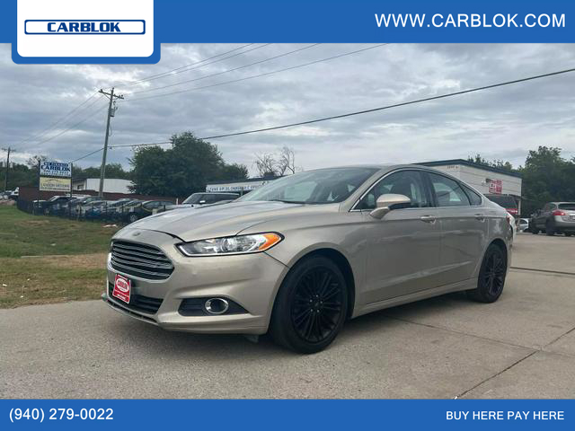 2016 Ford Fusion SE