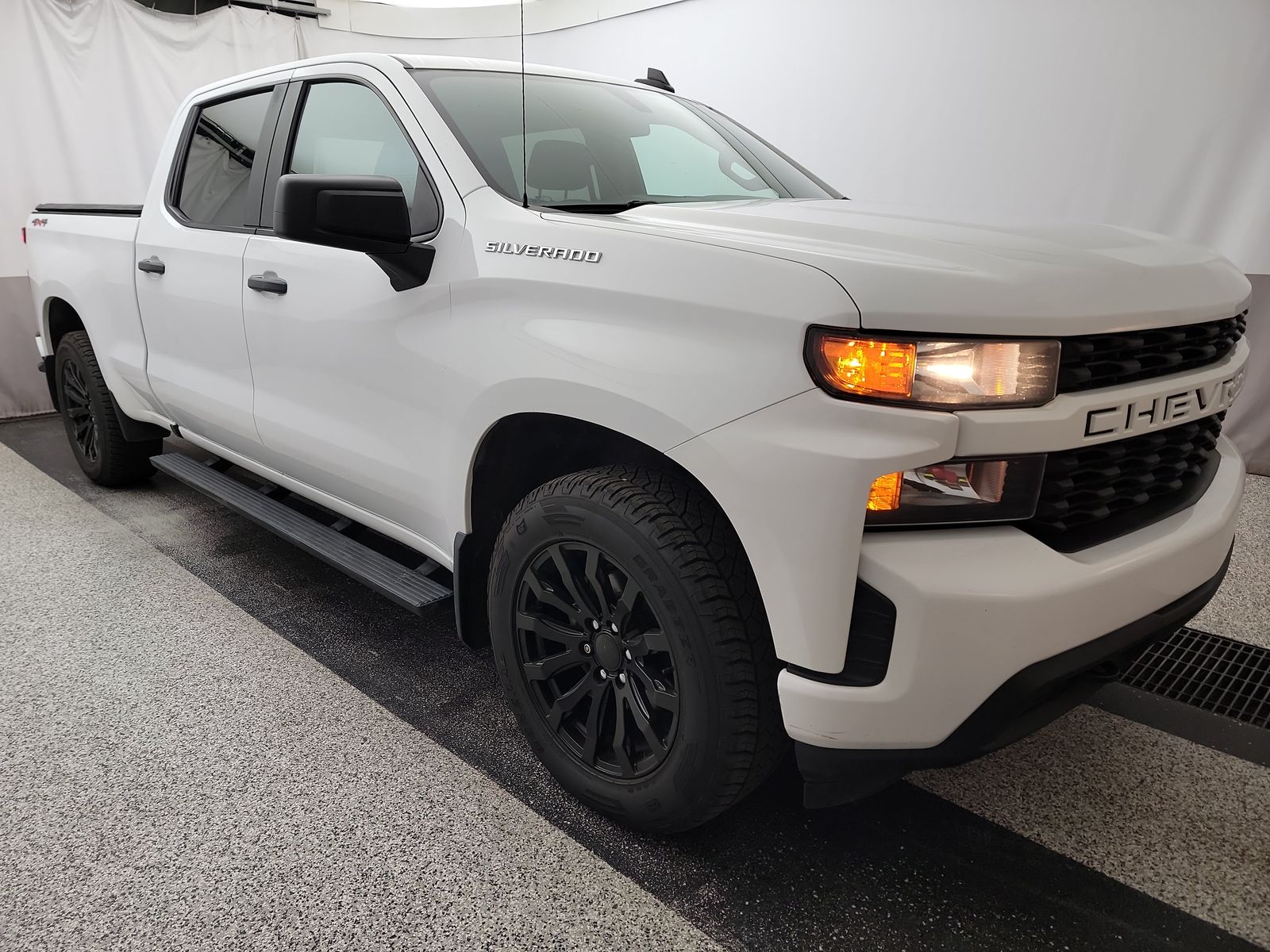 2019 Chevrolet Silverado 1500 Custom AWD