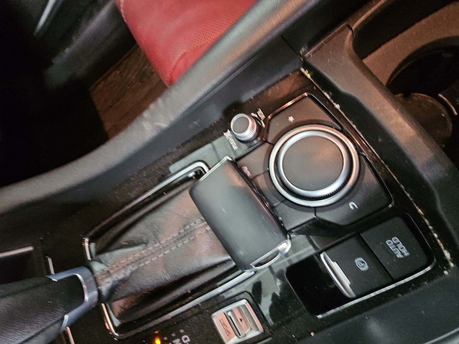 2021 MAZDA MAZDA6 Carbon Edition FWD