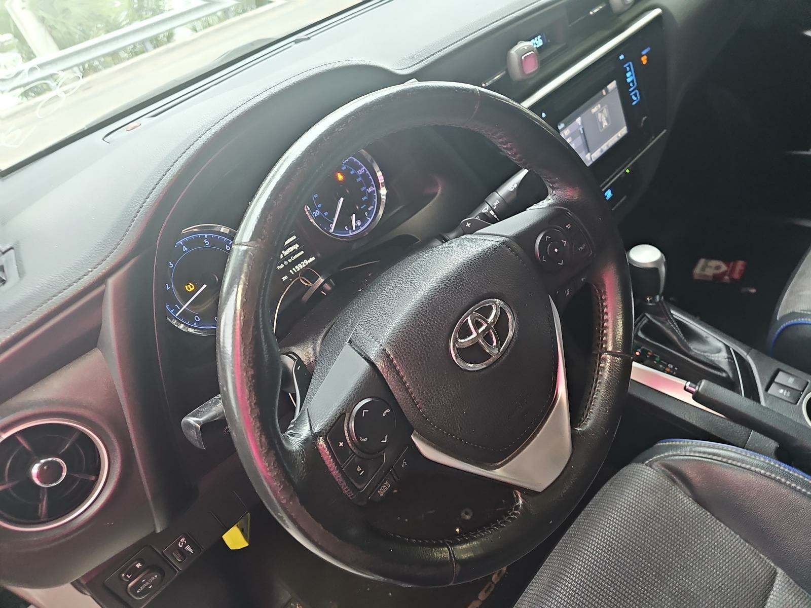 2019 Toyota Corolla SE FWD