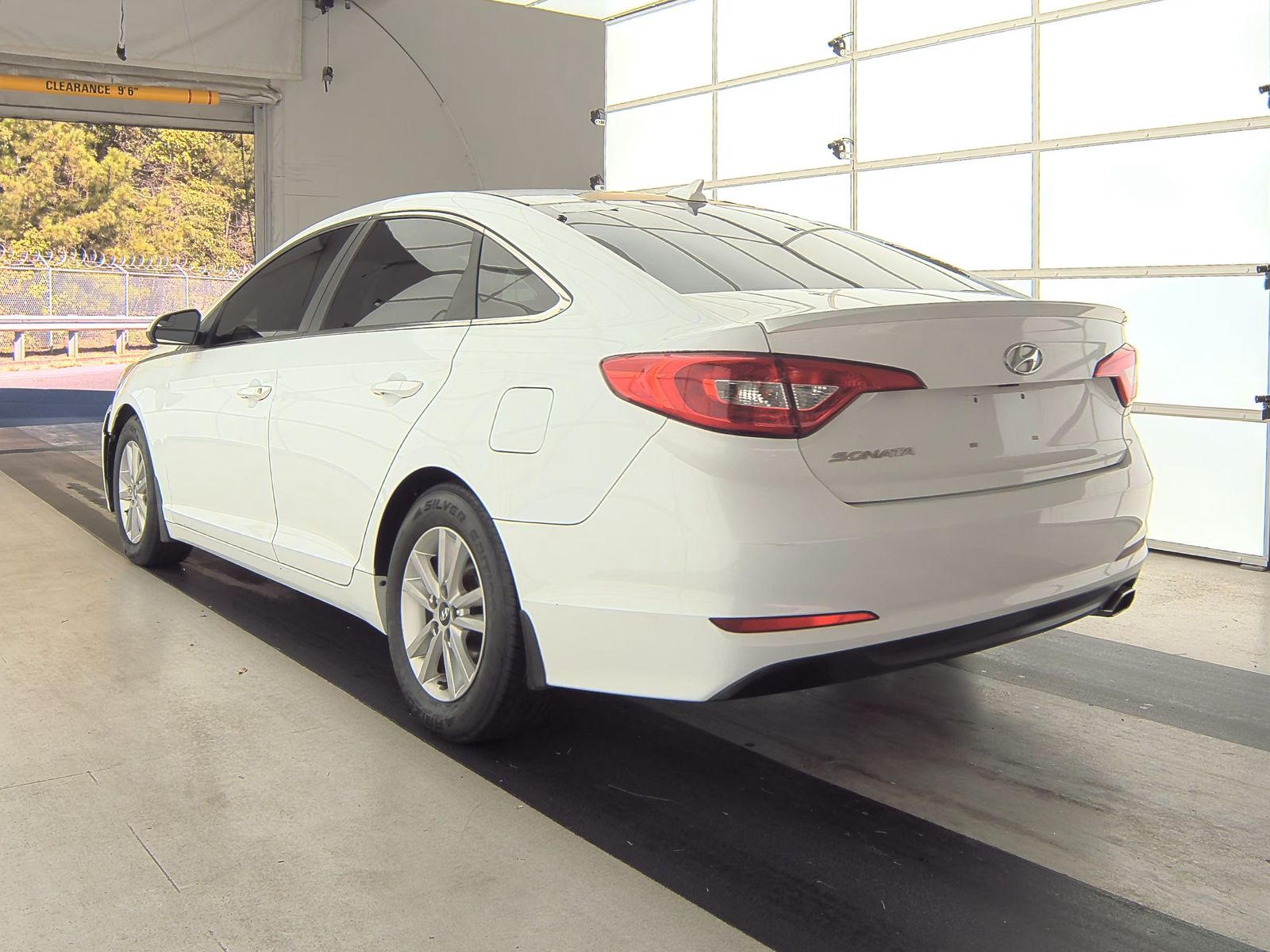 2015 Hyundai Sonata SE FWD