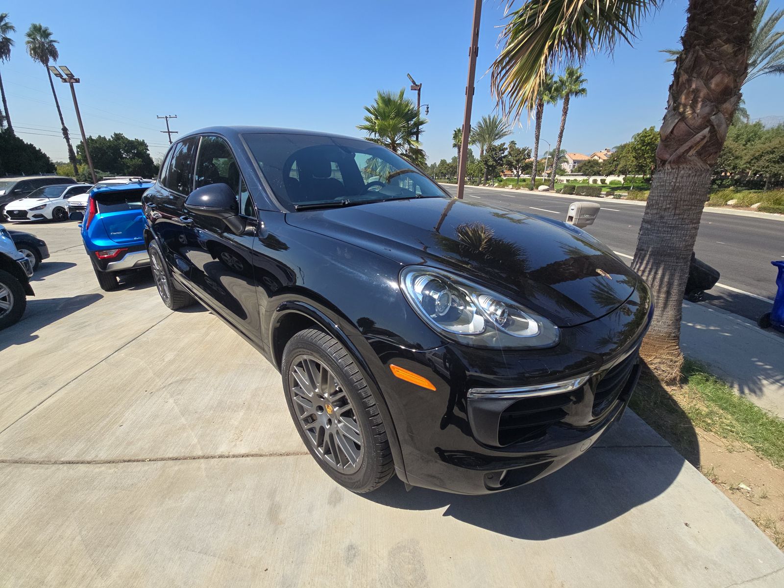 2018 Porsche Cayenne Platinum Edition AWD