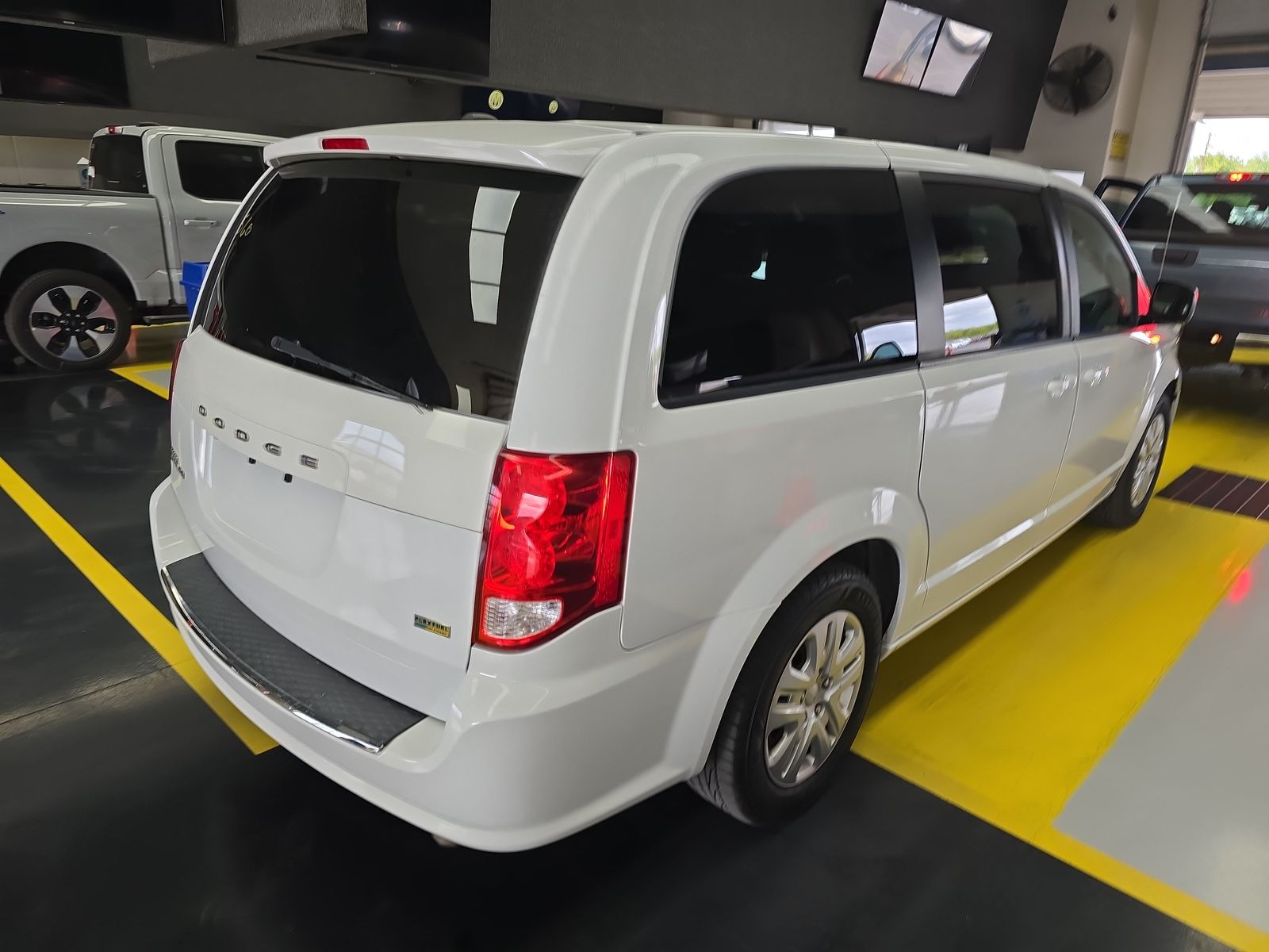 2018 Dodge Grand Caravan SE FWD