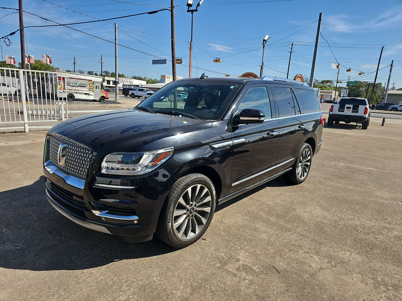 2019 Lincoln Navigator Select