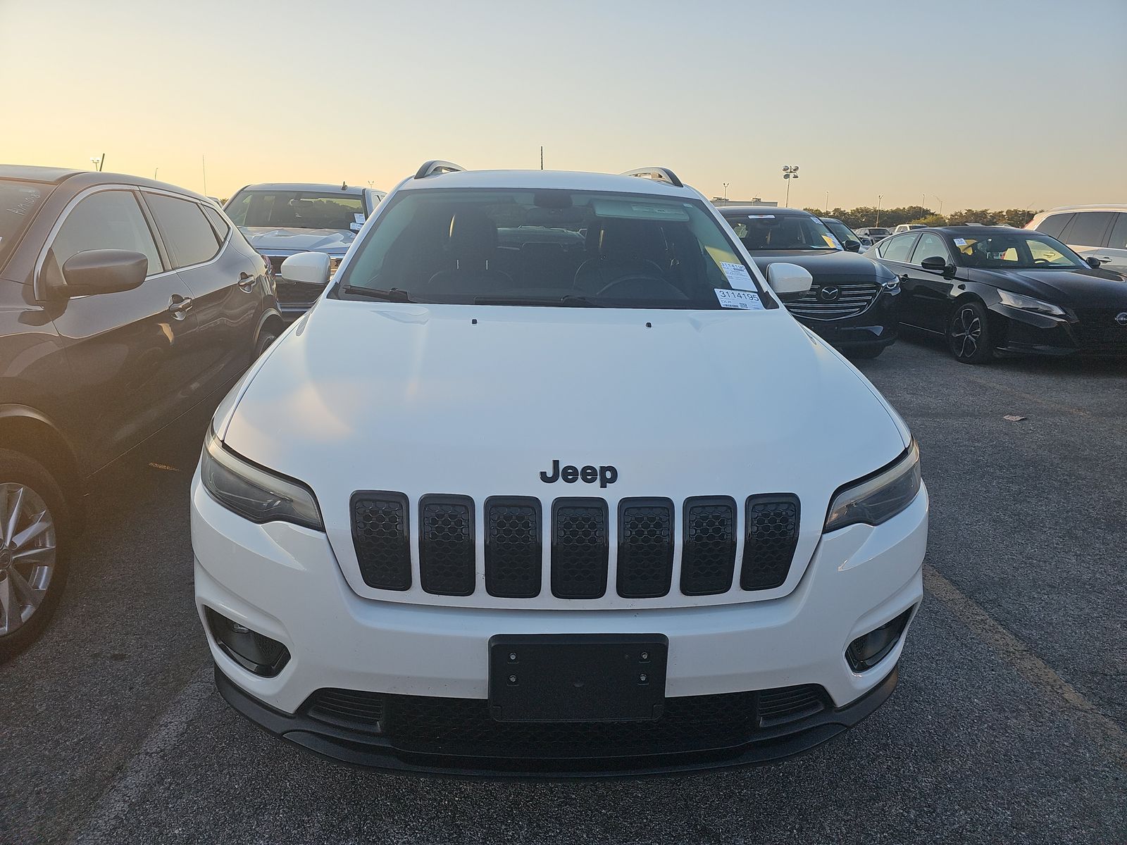 2019 Jeep Cherokee Latitude Altitude Edition FWD