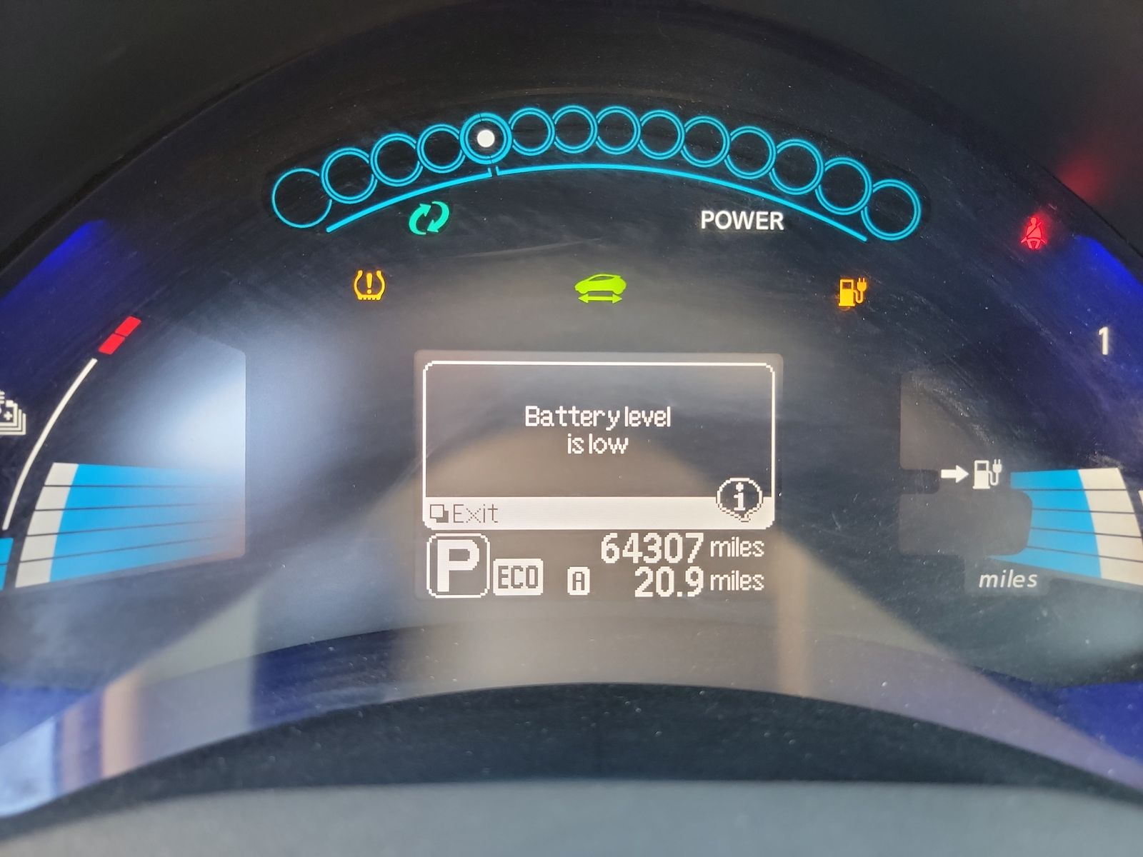 2013 Nissan LEAF SV FWD