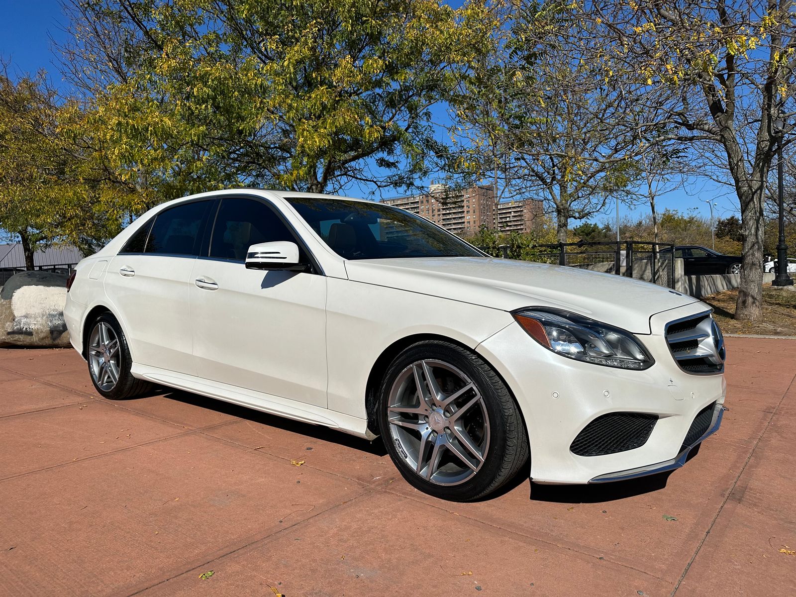 2014 Mercedes-Benz E 350 Sedan