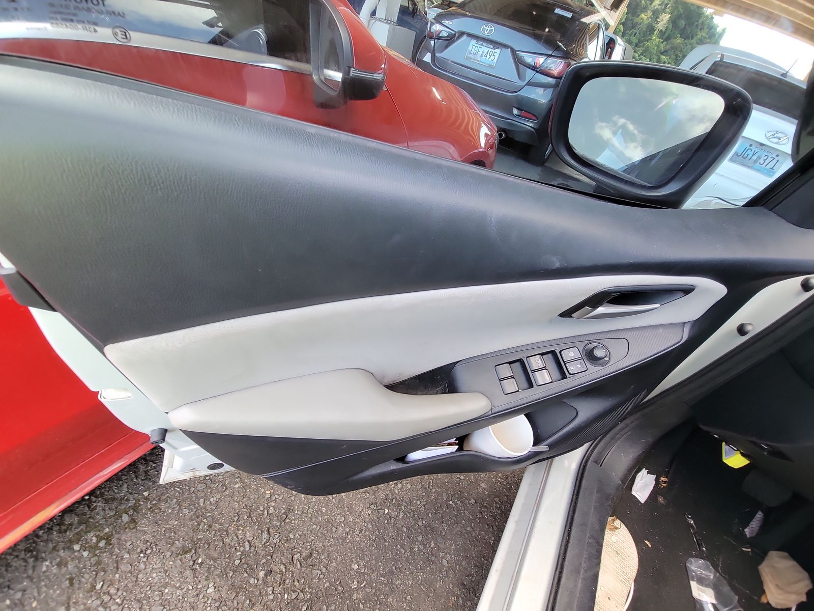 2020 Toyota Yaris L FWD