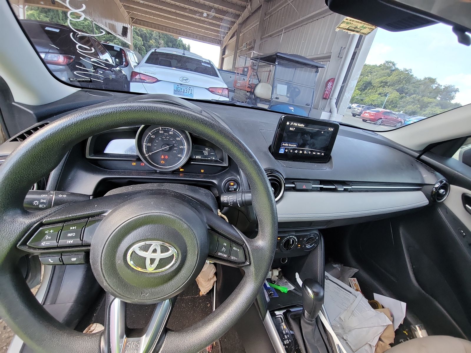 2020 Toyota Yaris L FWD