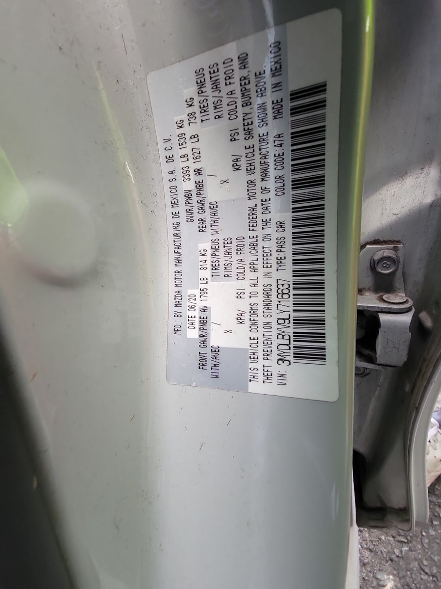 2020 Toyota Yaris L FWD