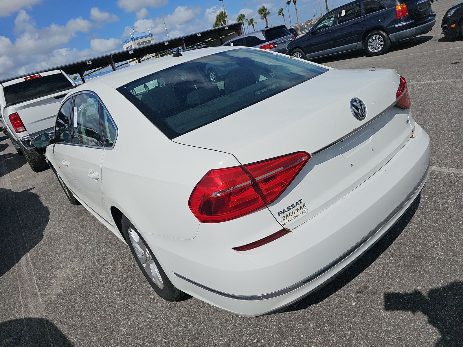 2016 Volkswagen Passat 1.8T S FWD