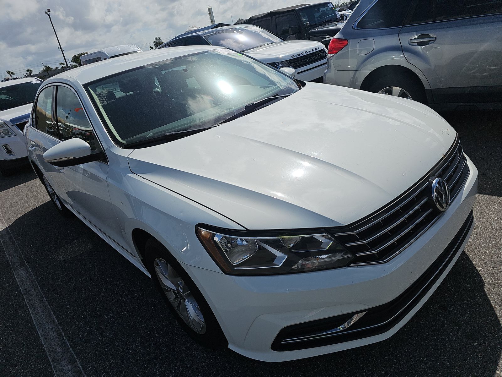 2016 Volkswagen Passat 1.8T S FWD