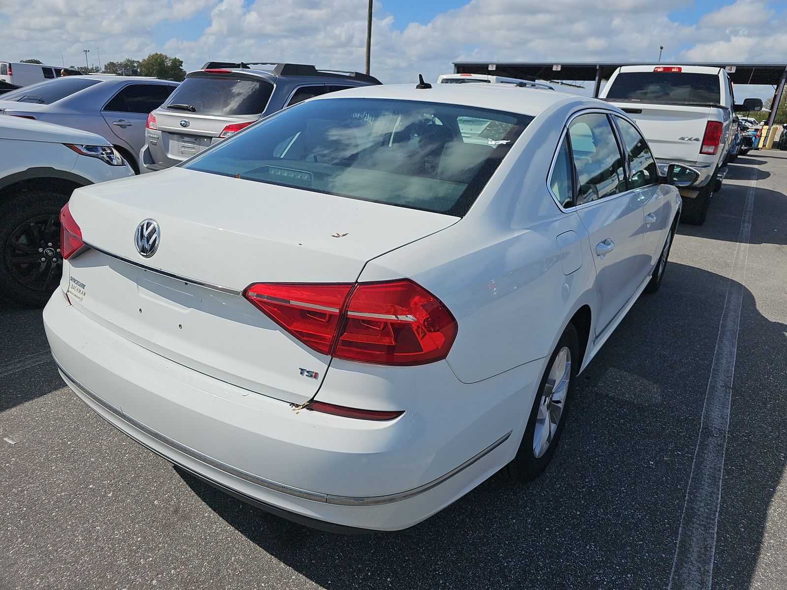 2016 Volkswagen Passat 1.8T S FWD