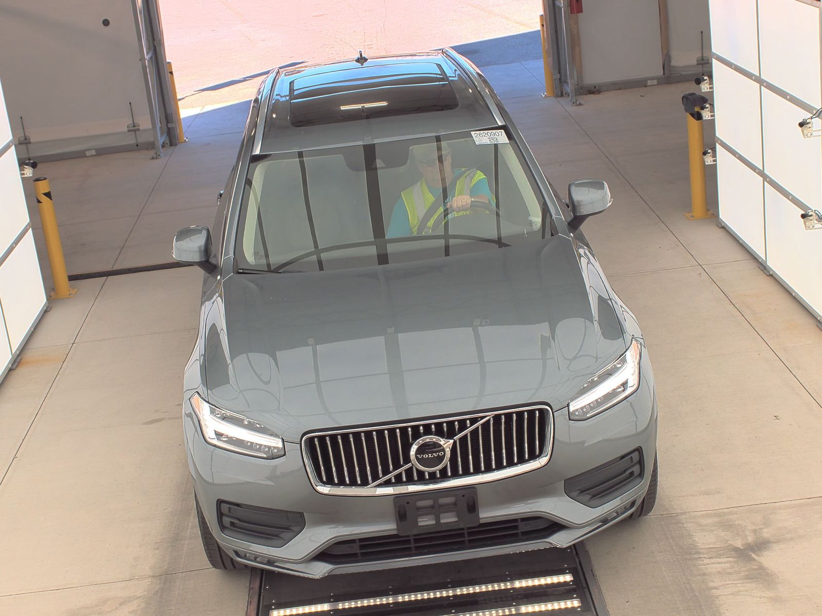 2020 Volvo XC90 T5 Momentum AWD