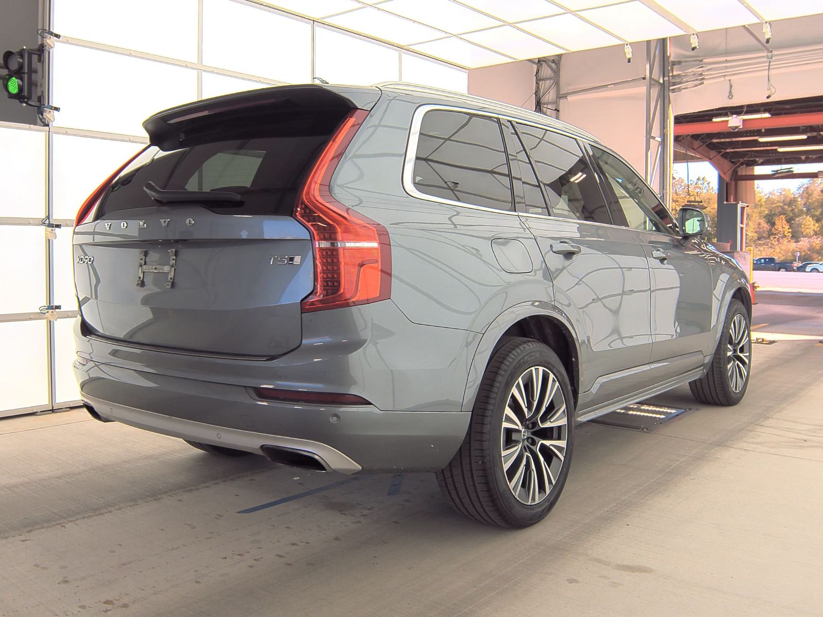 2020 Volvo XC90 T5 Momentum AWD
