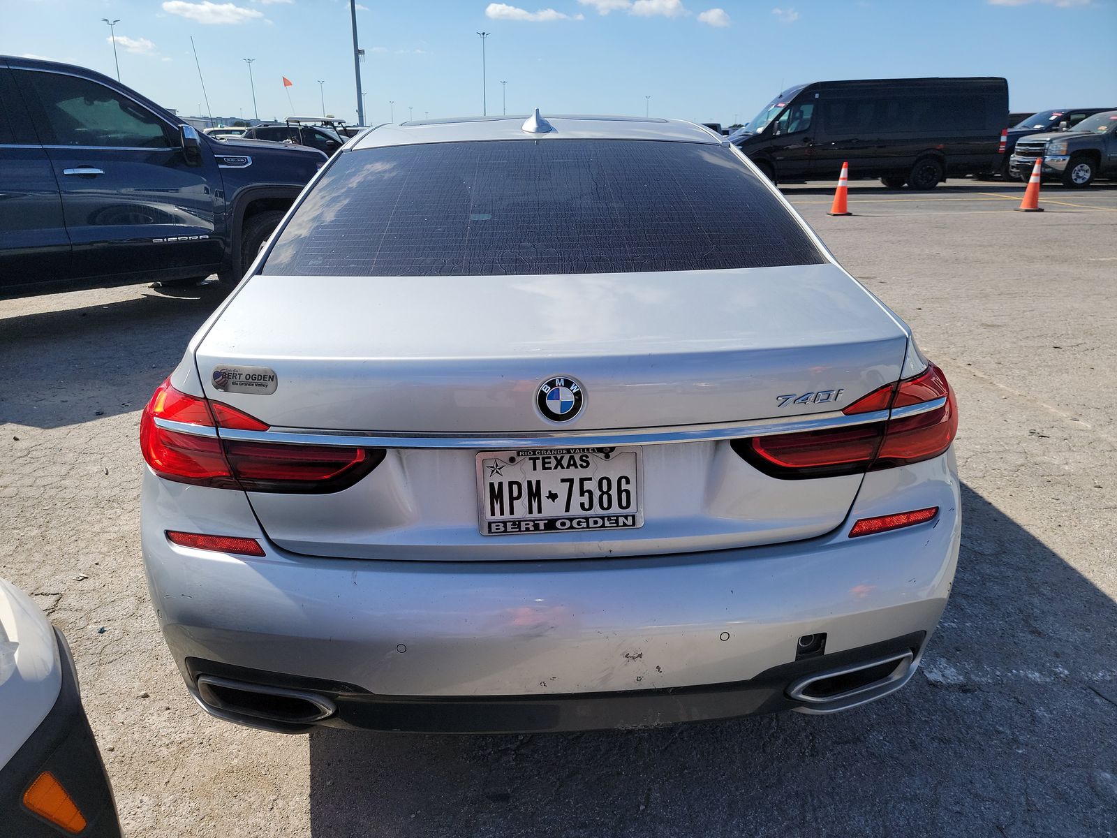 2017 BMW 7 Series 740i RWD