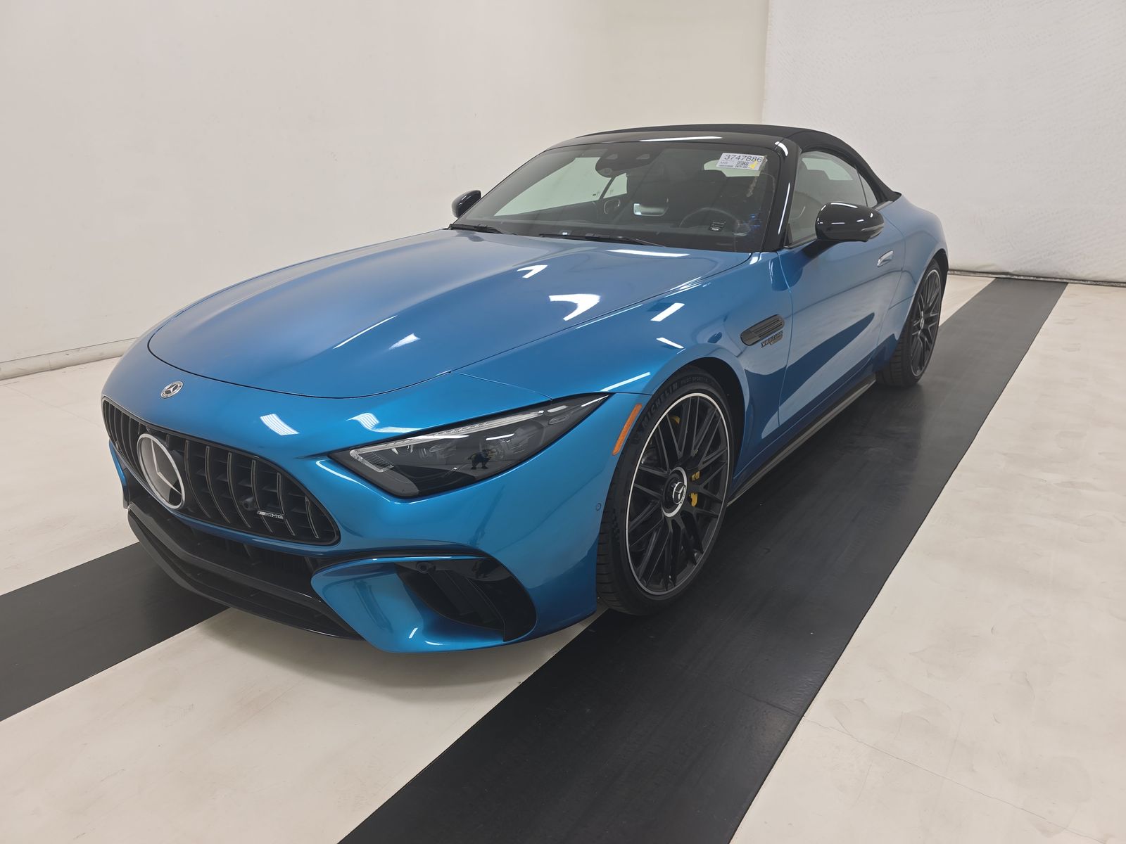 2022 Mercedes-Benz AMG SL 55