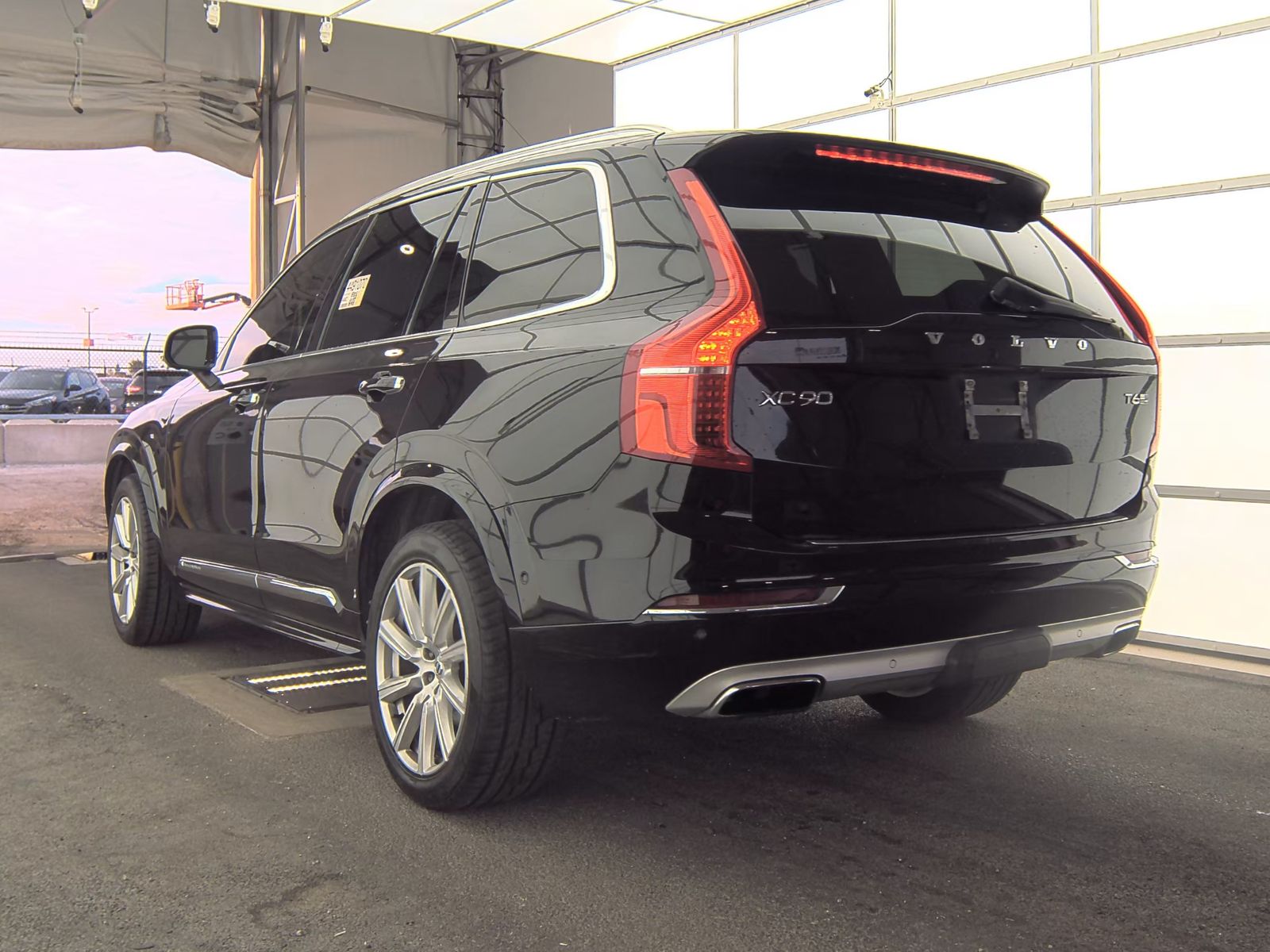 2017 Volvo XC90 T6 Inscription AWD