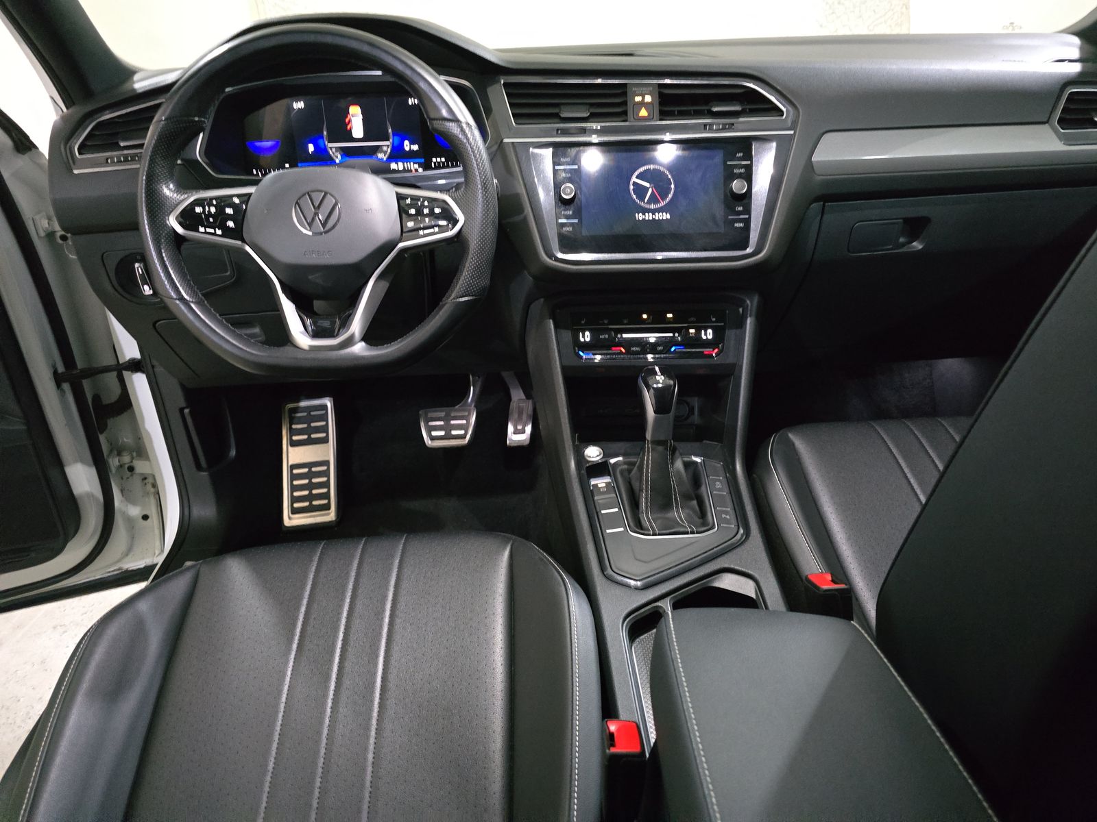 2023 Volkswagen Tiguan 2.0T SE R-Line Black FWD