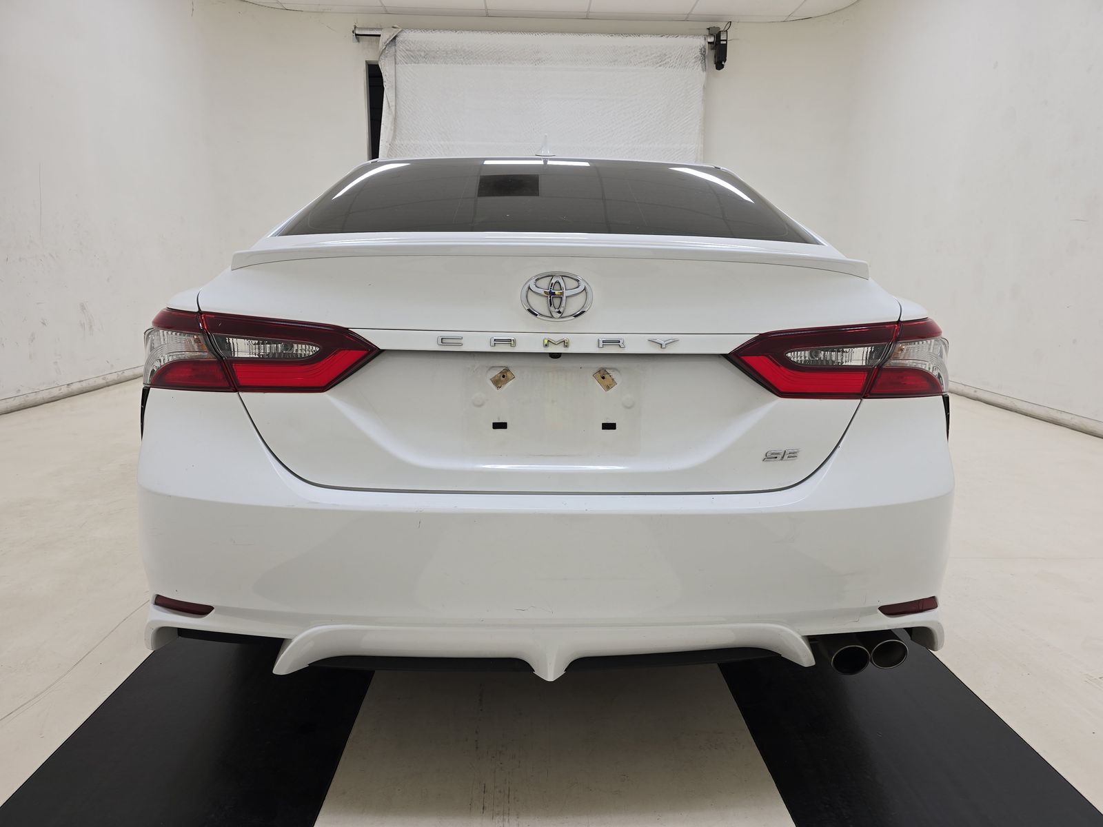 2021 Toyota Camry SE FWD